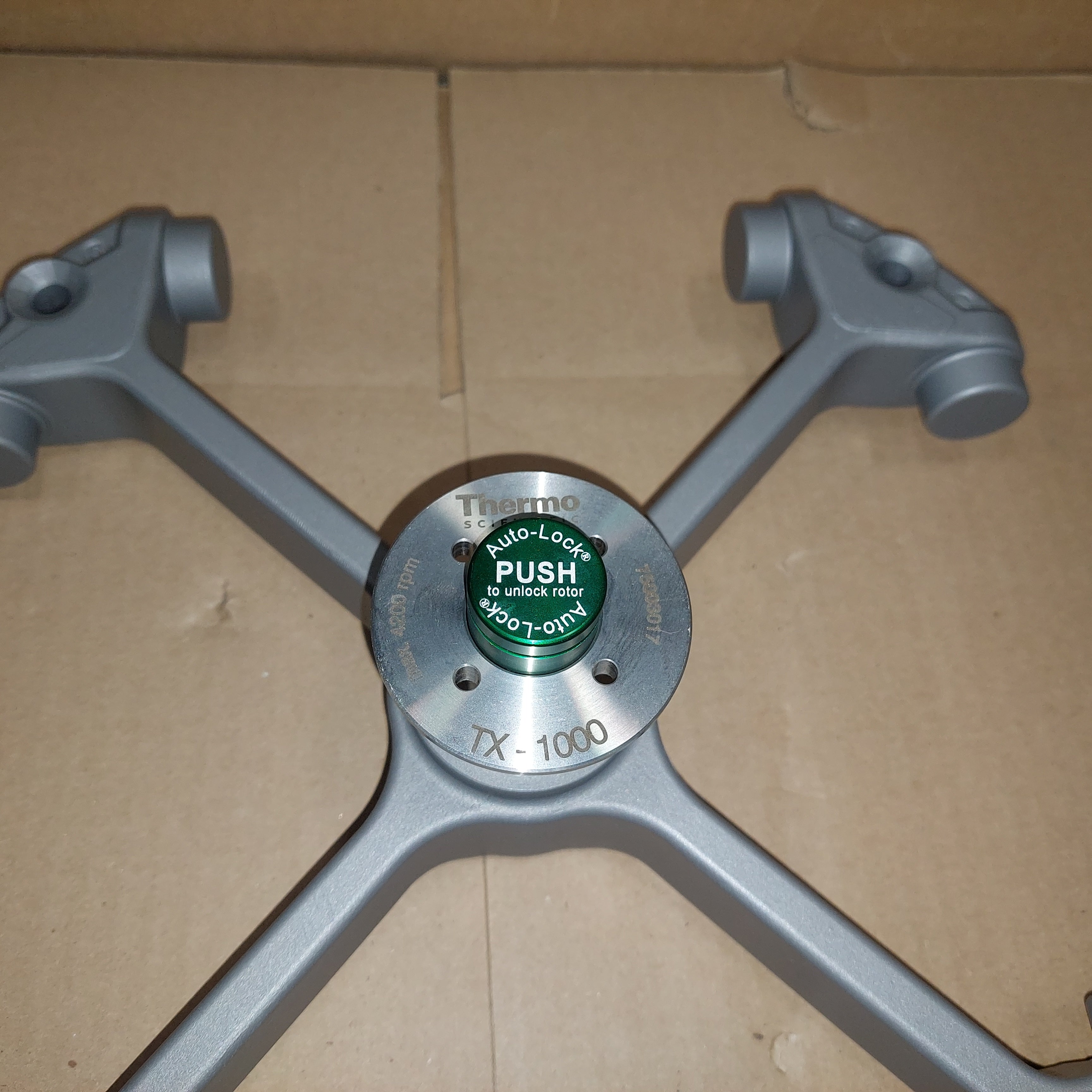 Thermo Scientific 75003017 TX-1000 4 x 1000mL Swinging Bucket Rotor New