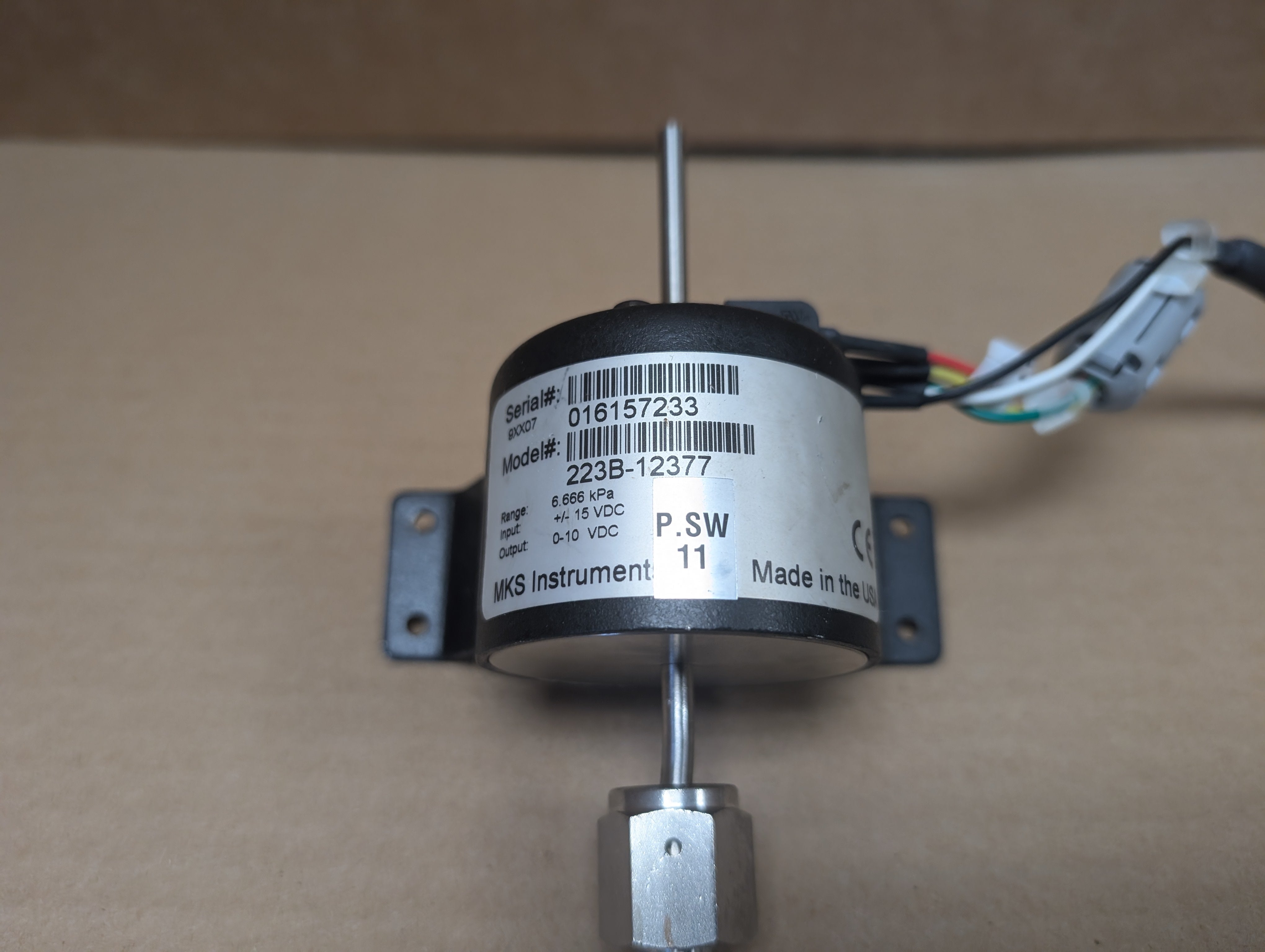 MKS Instruments 223B-12377 Pressure Transducer "Bent Tube" Used