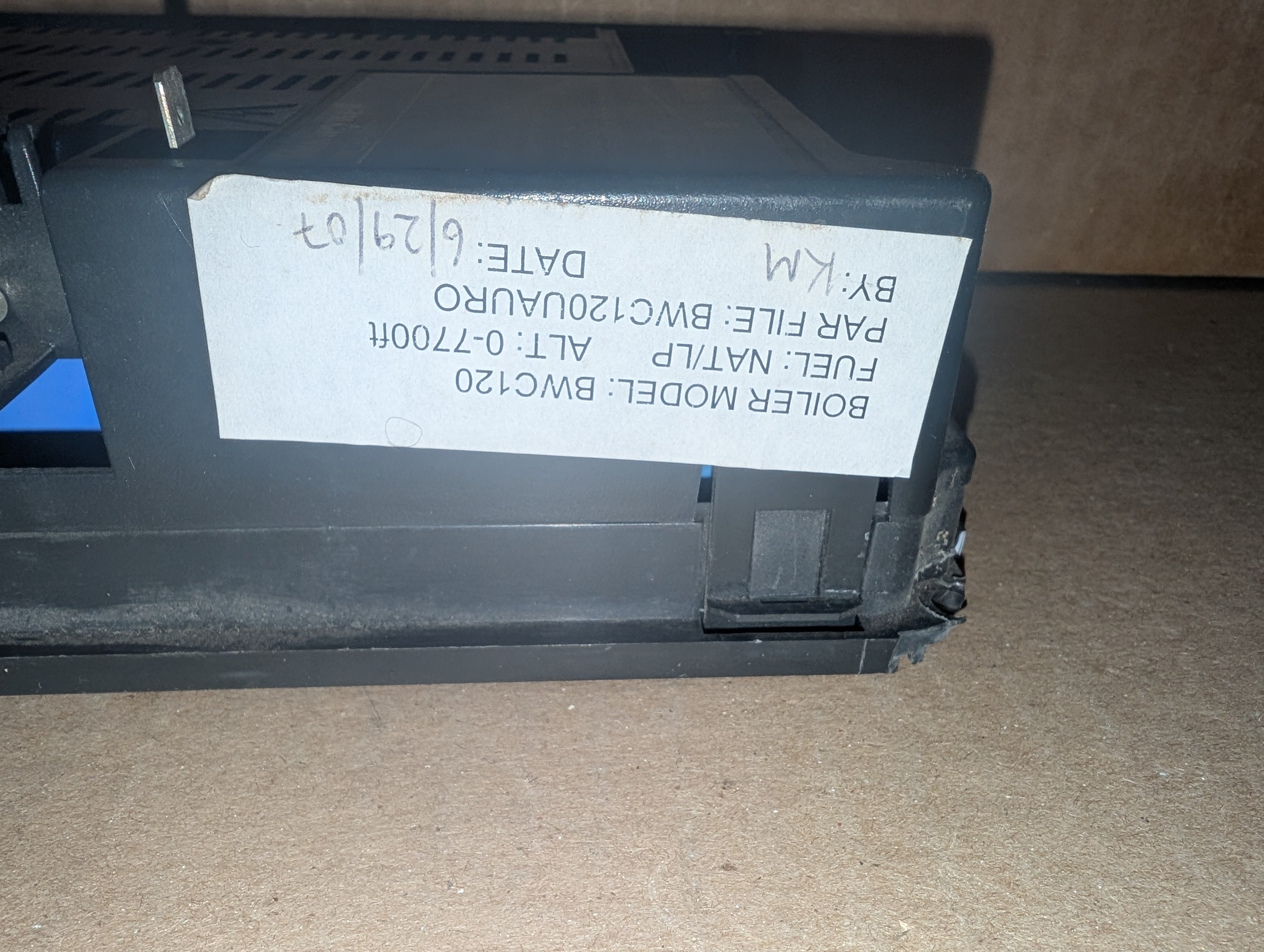 Honeywell Weil-McLain Ultra Control Boiler Control 383-500-190, MCBA14201D Used