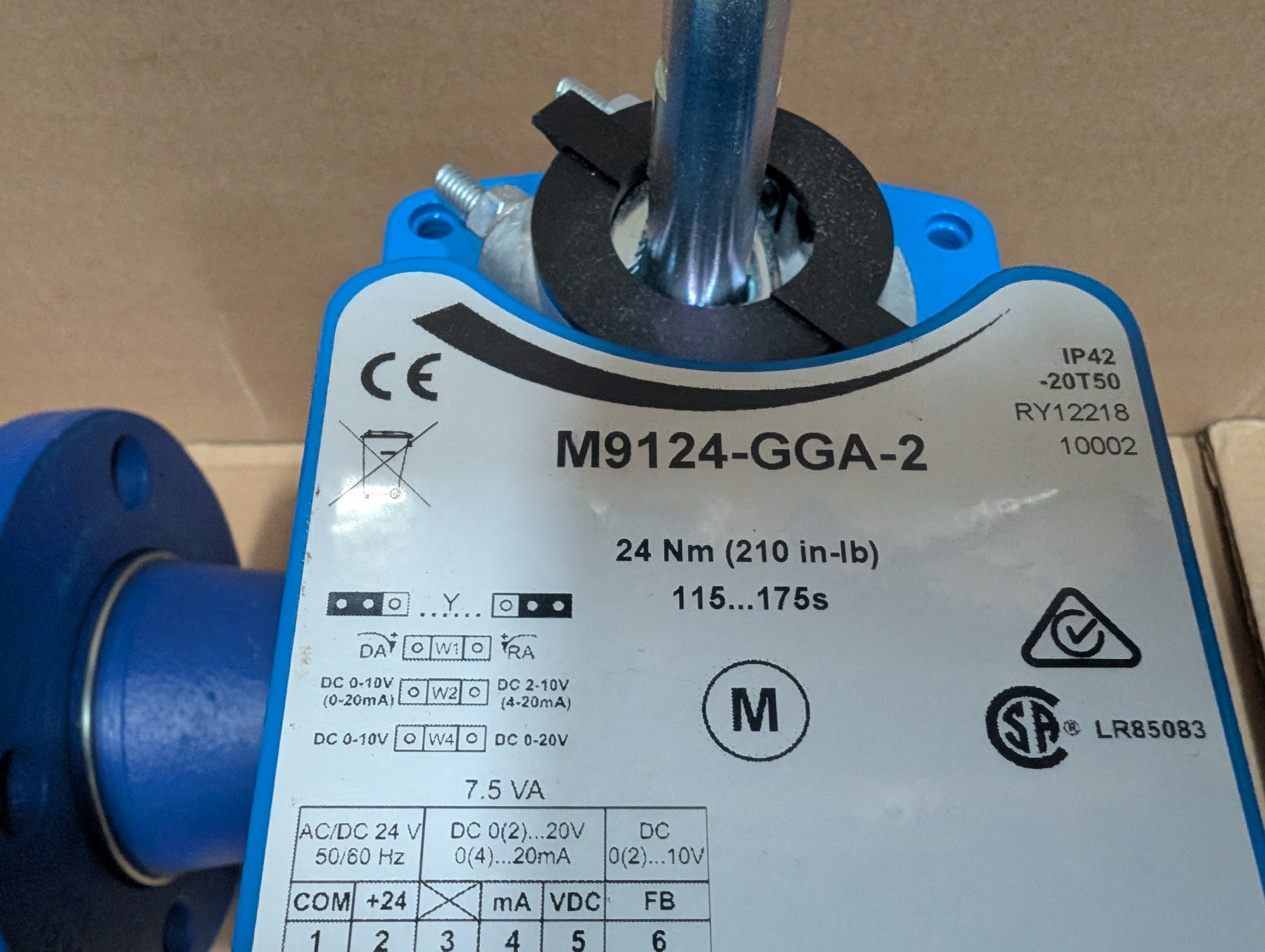 Johnson Controls VG18A5KT 3-Way 2.5" Valve & M9124-GGA-2 Actuator New