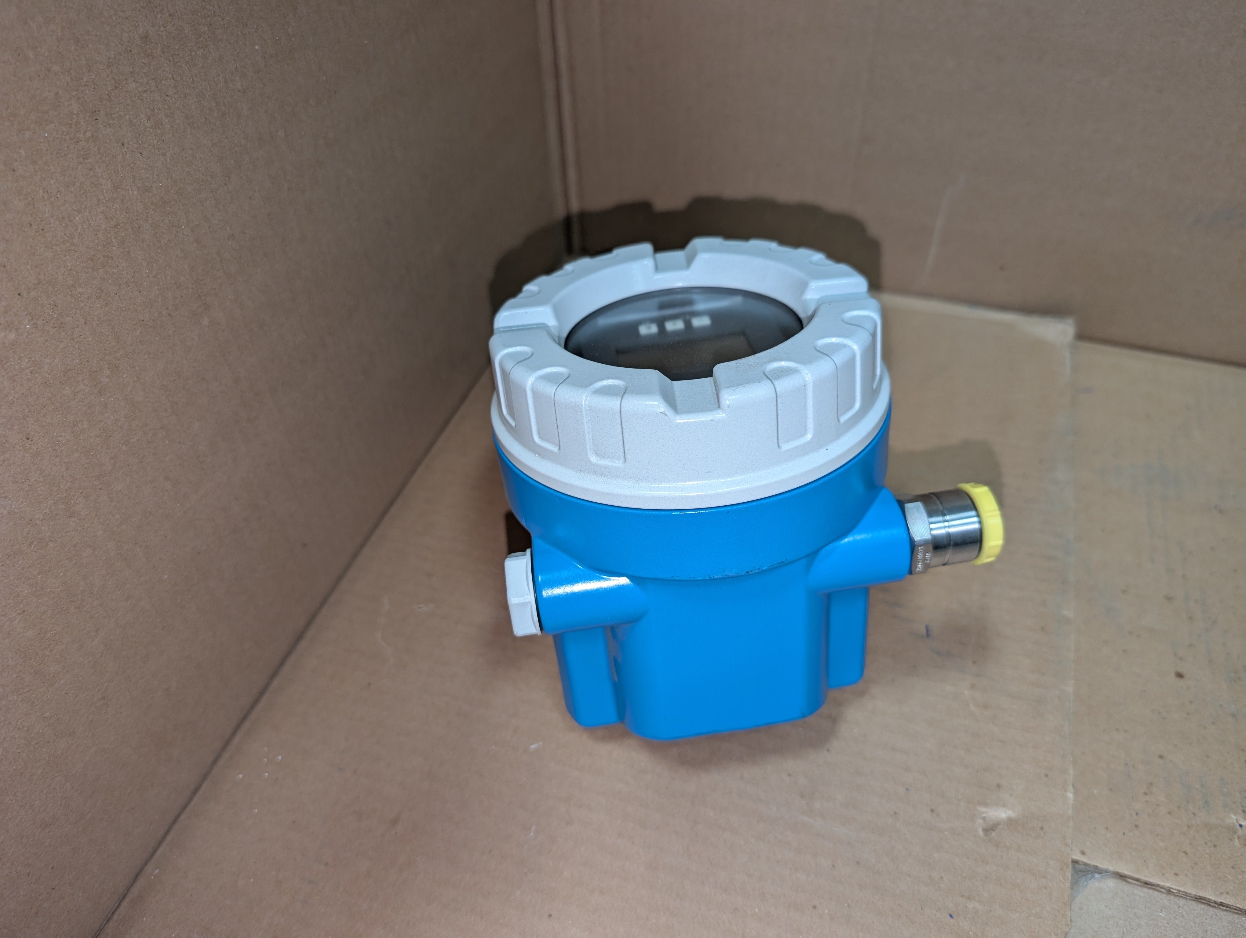 2021 Endress Hauser FMU40-ARB2A3 Prosonic M Ultrasonic Sensor New