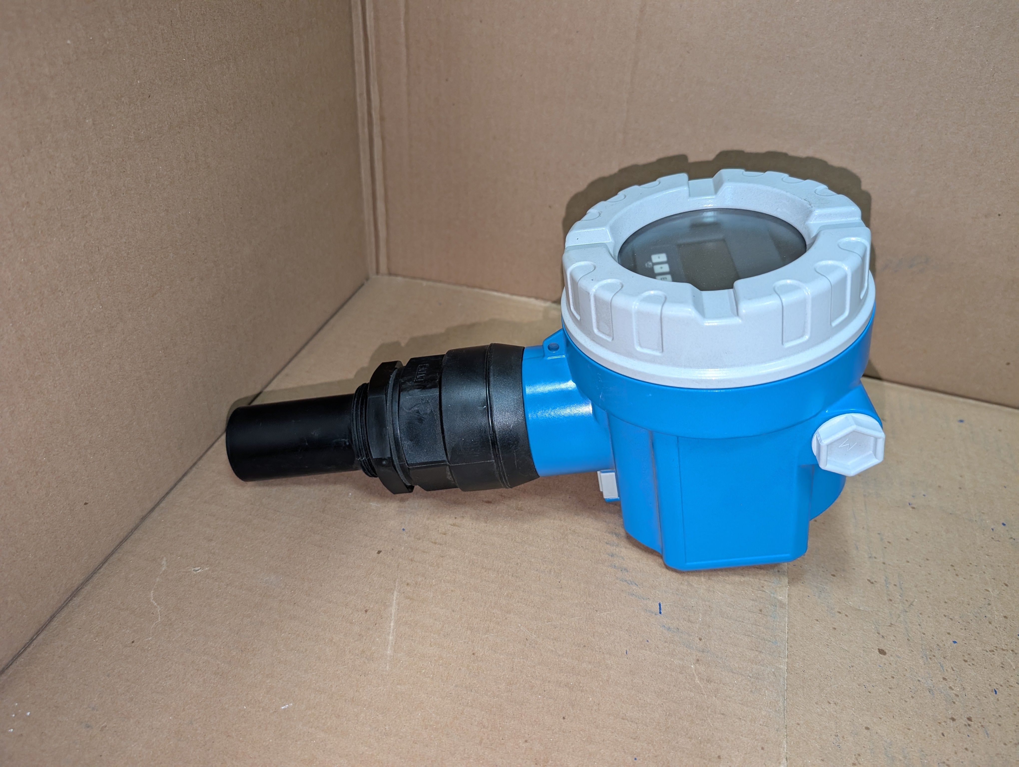 2021 Endress Hauser FMU40-ARB2A3 Prosonic M Ultrasonic Sensor New