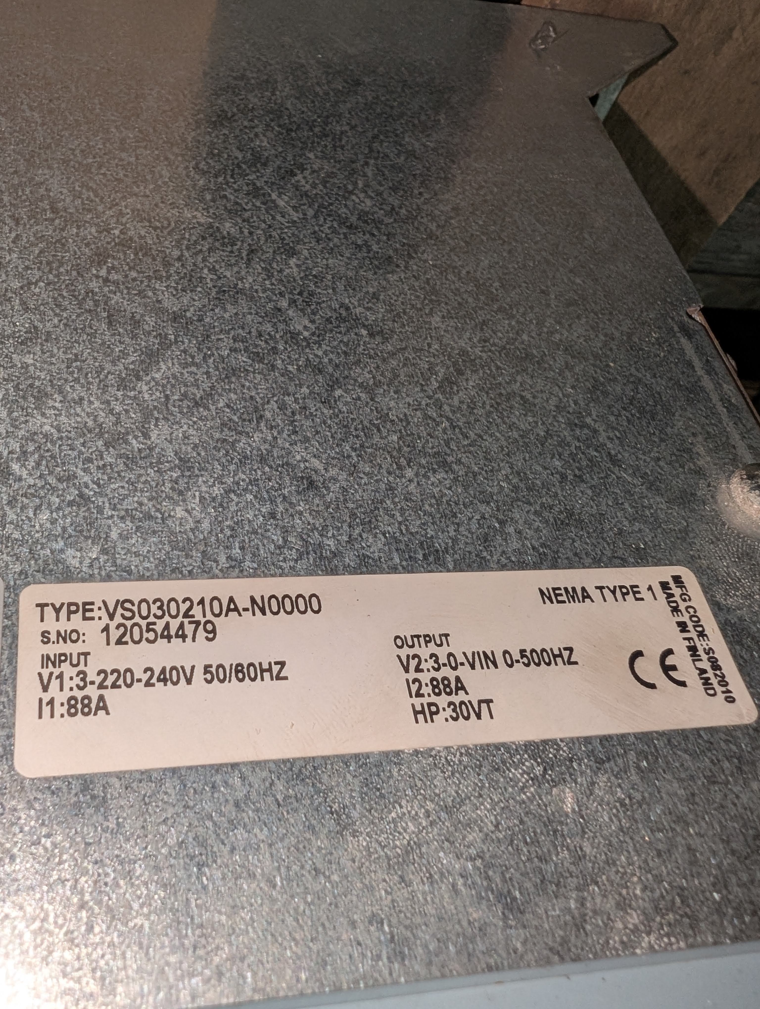 Johnson Controls SVX025A1-2A1N1 25 HP Type 1 N2 VFD 1PH 220-240V 88A Used