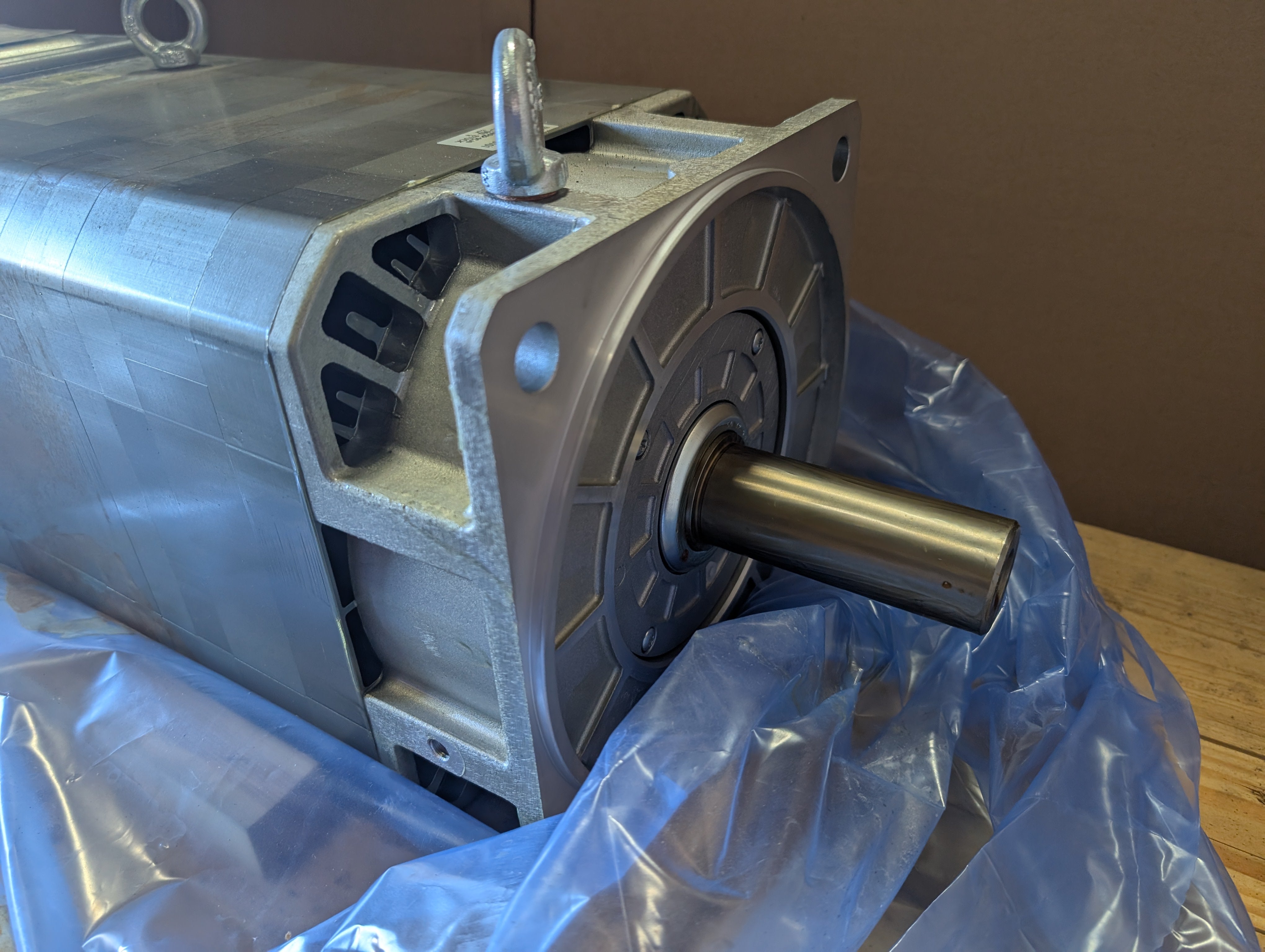 Siemens 1PH7137-2ND02-0CJ0 17 KW 1,000 RPM Spindle Servo Motor New