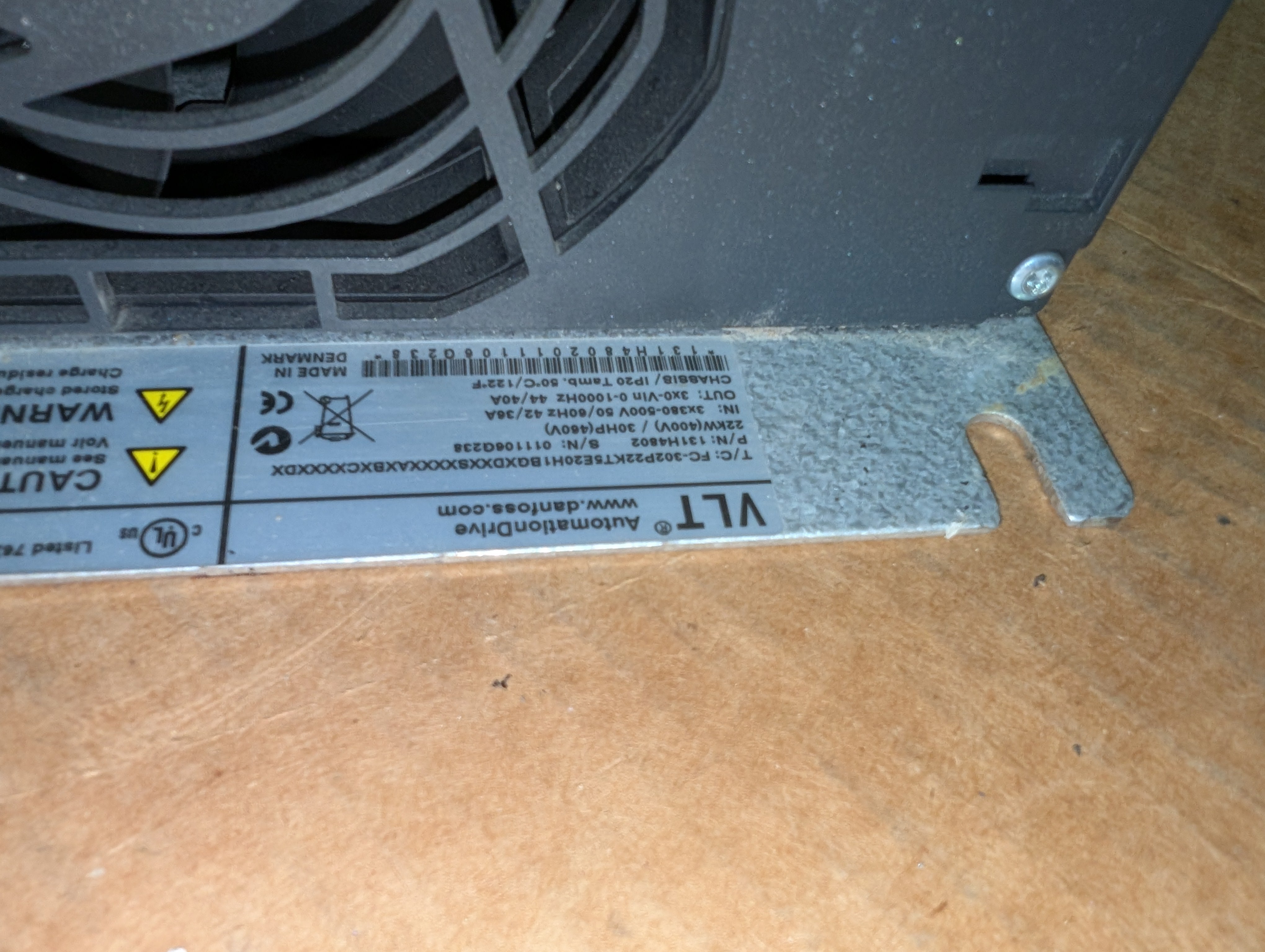 Danfoss VLT FC-302 30HP HVAC Drive 460V 131H4802 40A Used