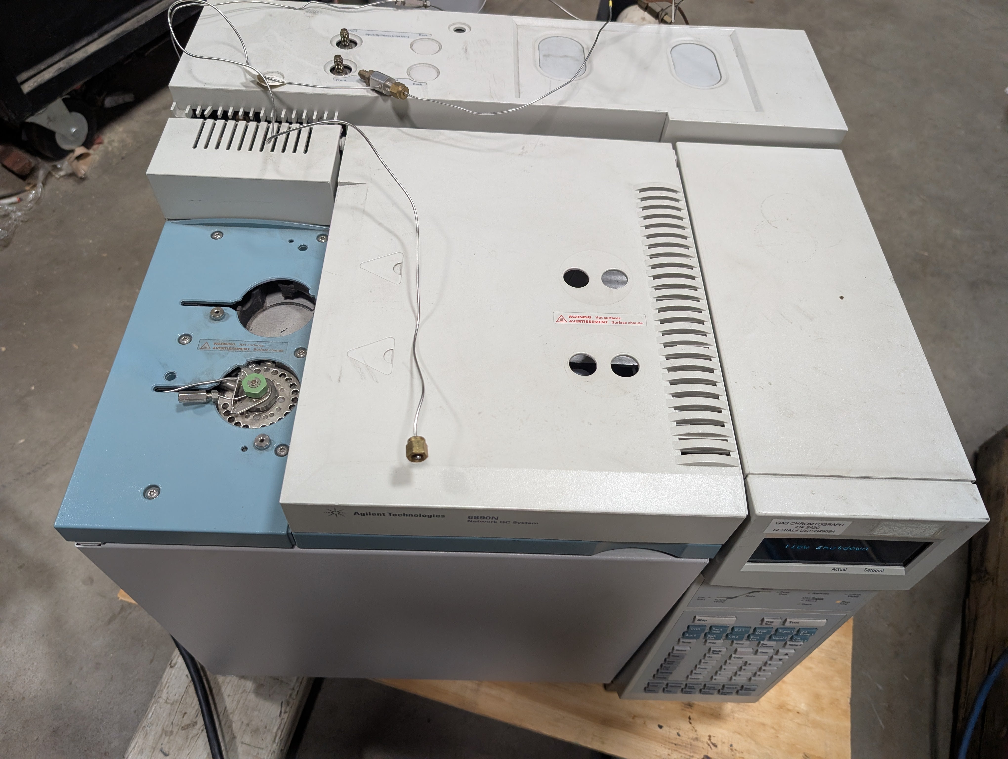 HP Agilent 6890N G1530N Gas Chromatograph FID 4300224J2 AUX 4300PXC9 "AS IS"