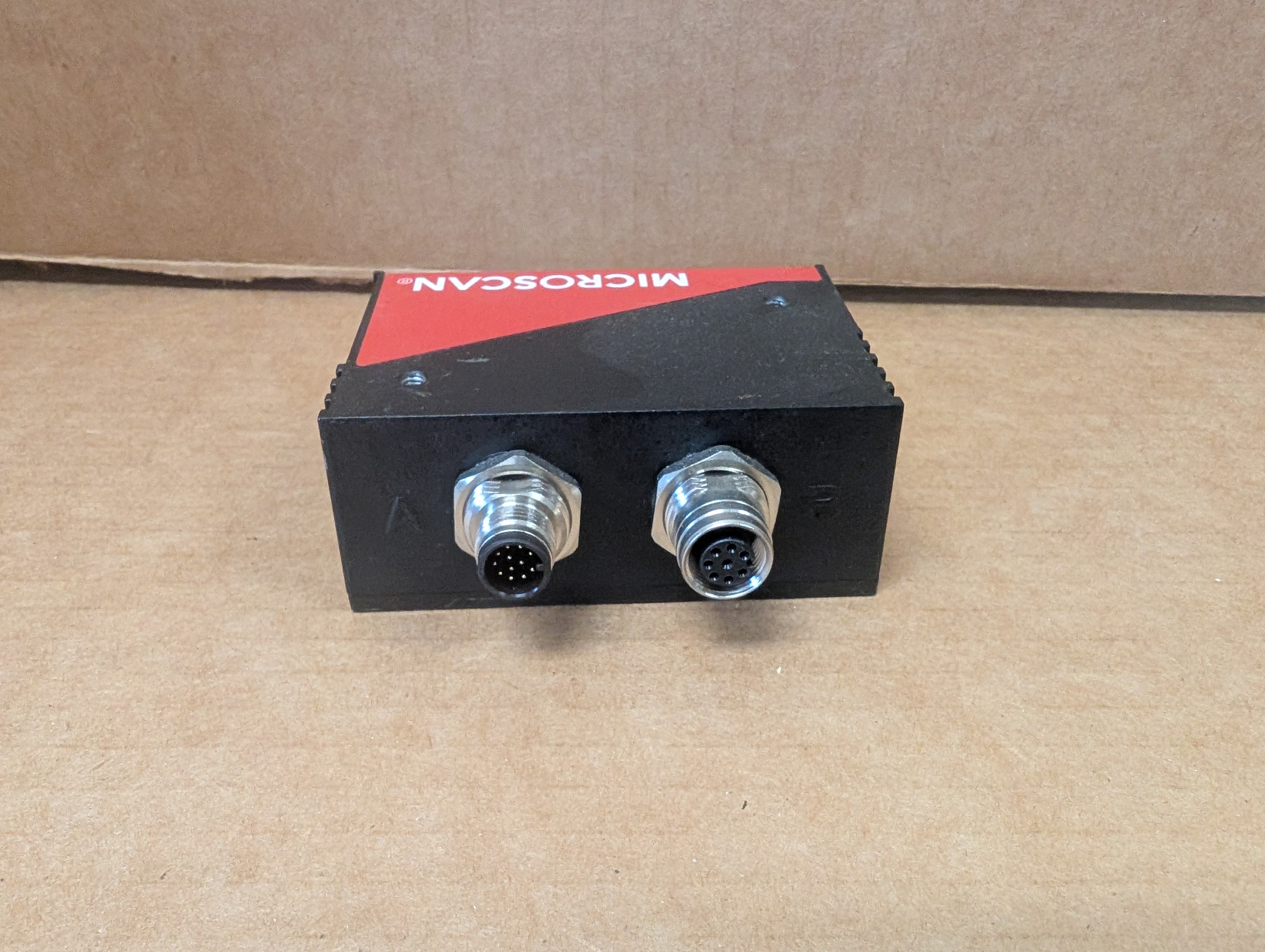 Microscan FIS-0830-1004G Fixed Barcode Scanner QX-830 Used