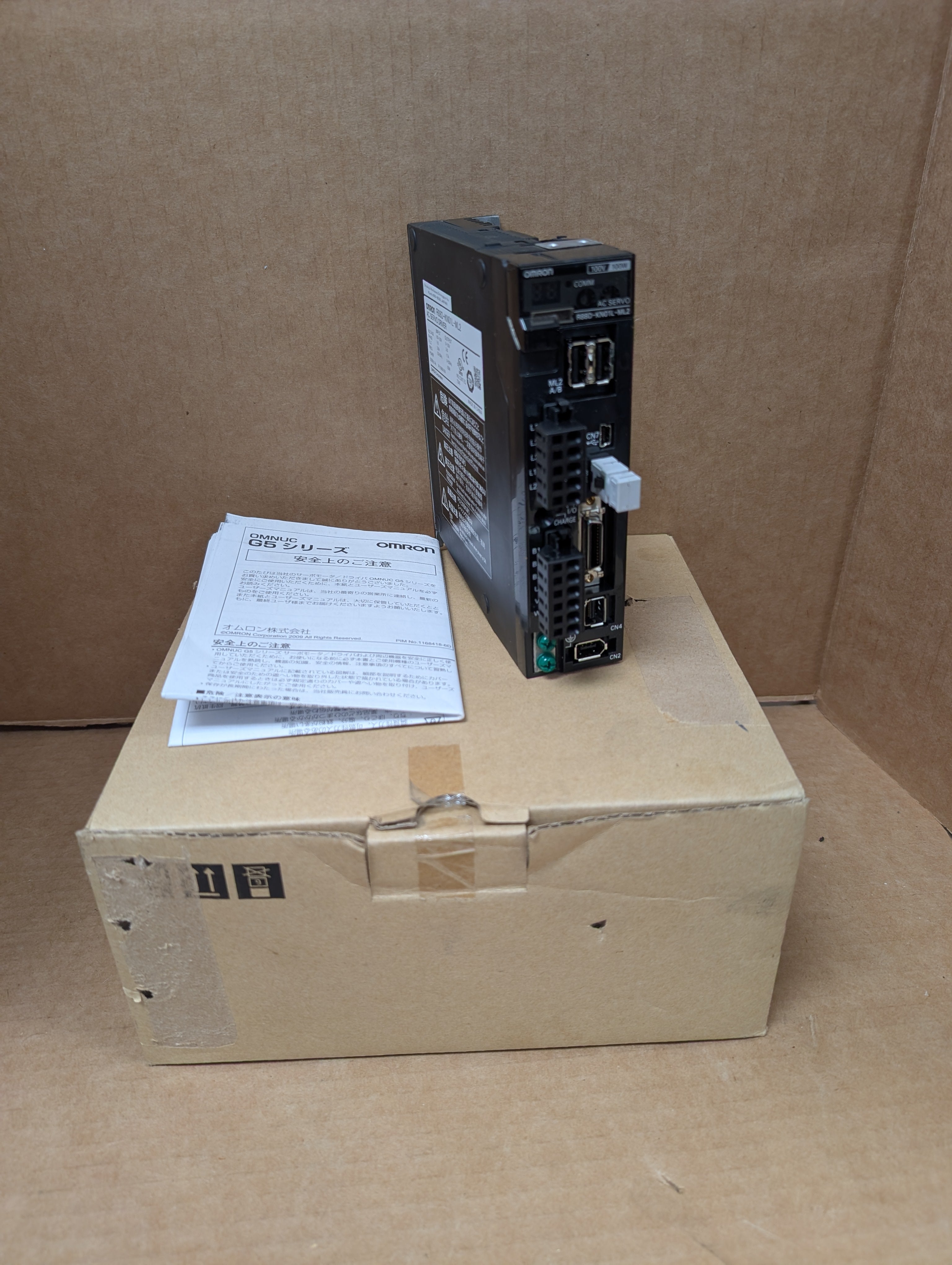 Omron R88D-KN01L-ML2 AC Servo Driver 100-120V Input 1 Ph, 0-120V Output 3 Ph New