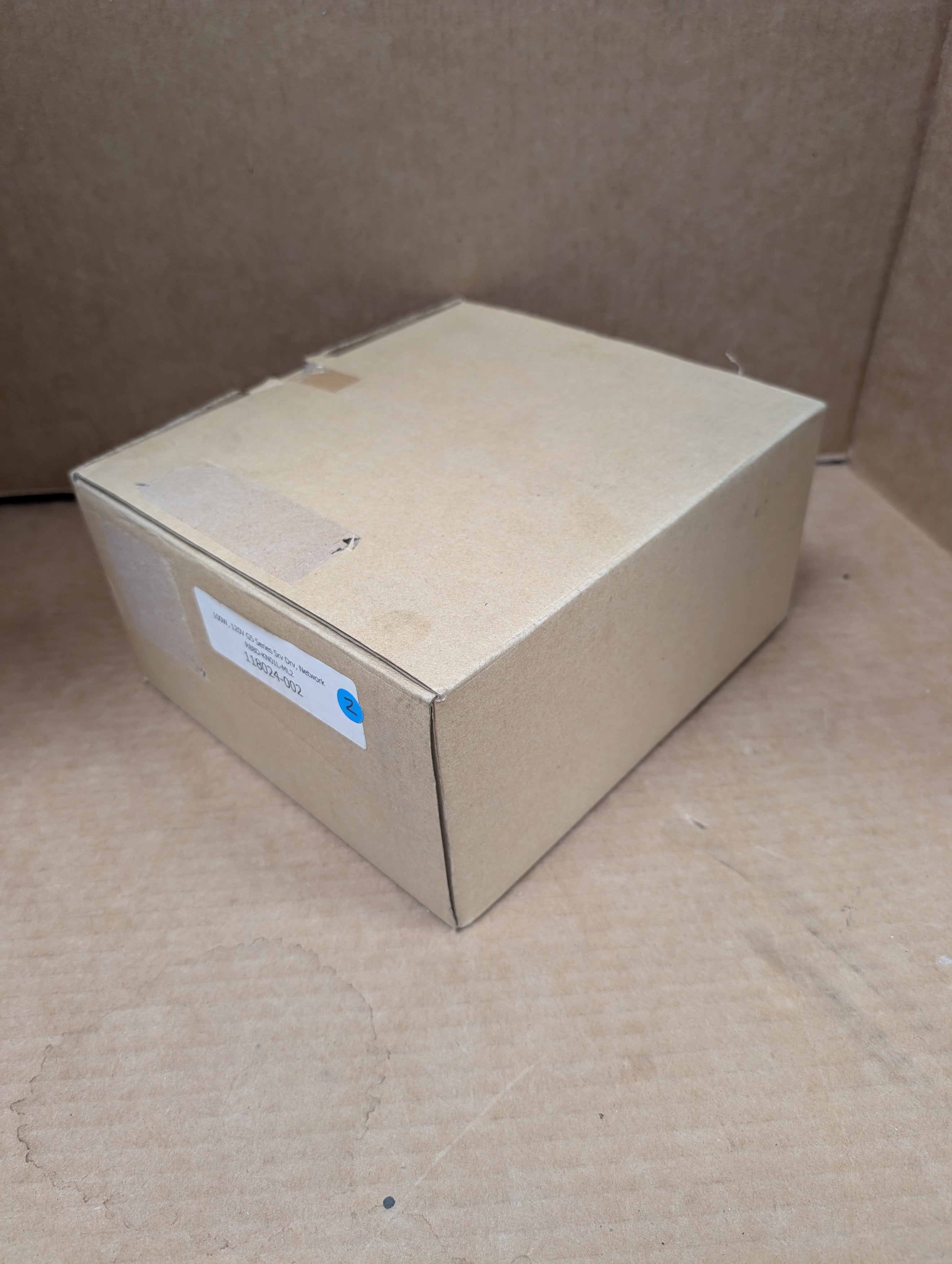 Omron R88D-KN01L-ML2 AC Servo Driver 100-120V Input 1 Ph, 0-120V Output 3 Ph New