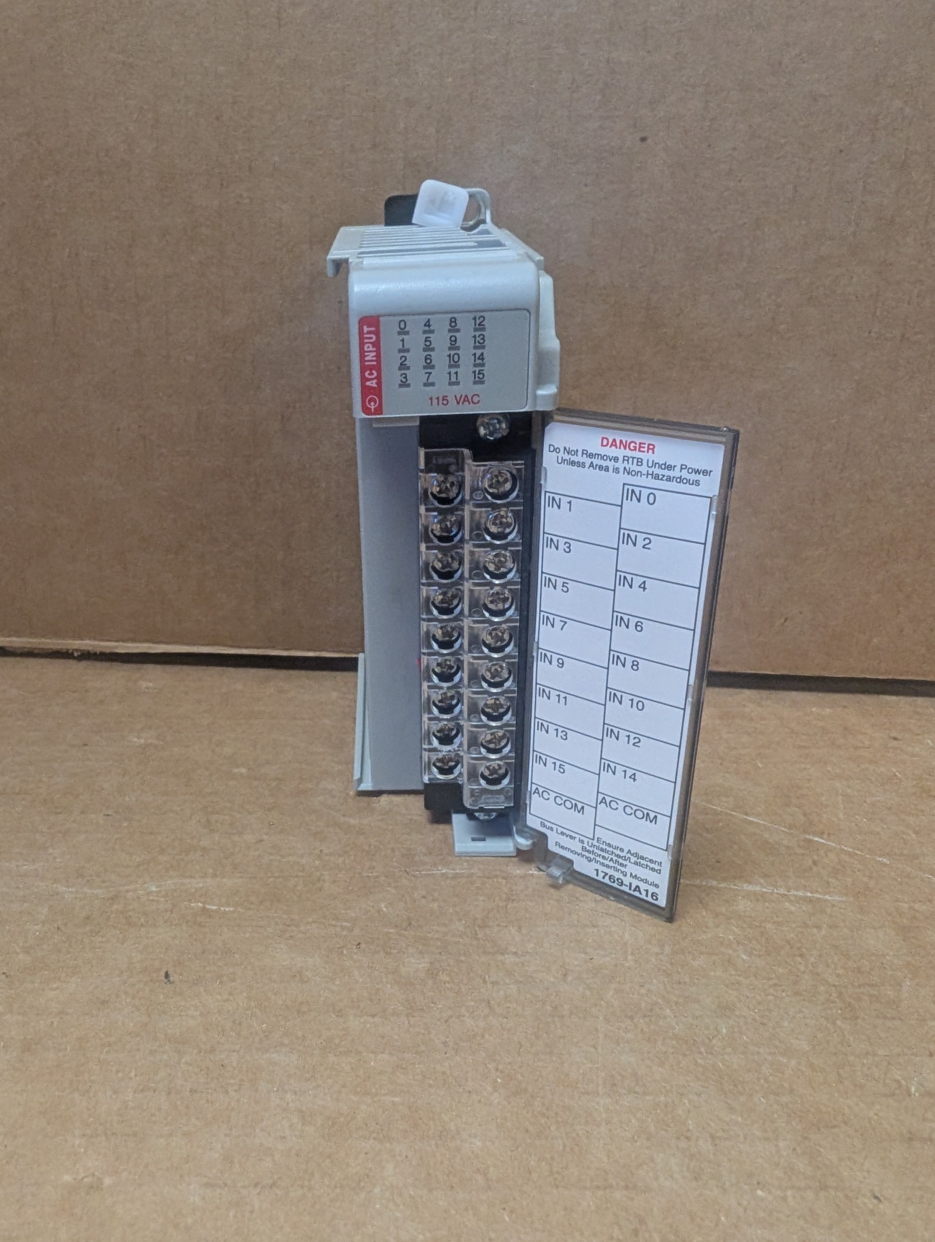 Allen Bradley 1769-IA16 Digital Input Module FW 3.1 Ser A Used