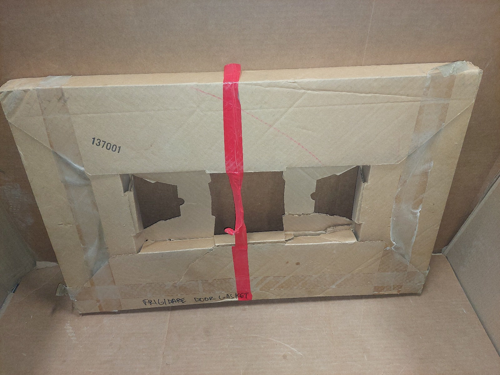 Frigidaire 215019101 Refrigerator Door Gasket - Almond New