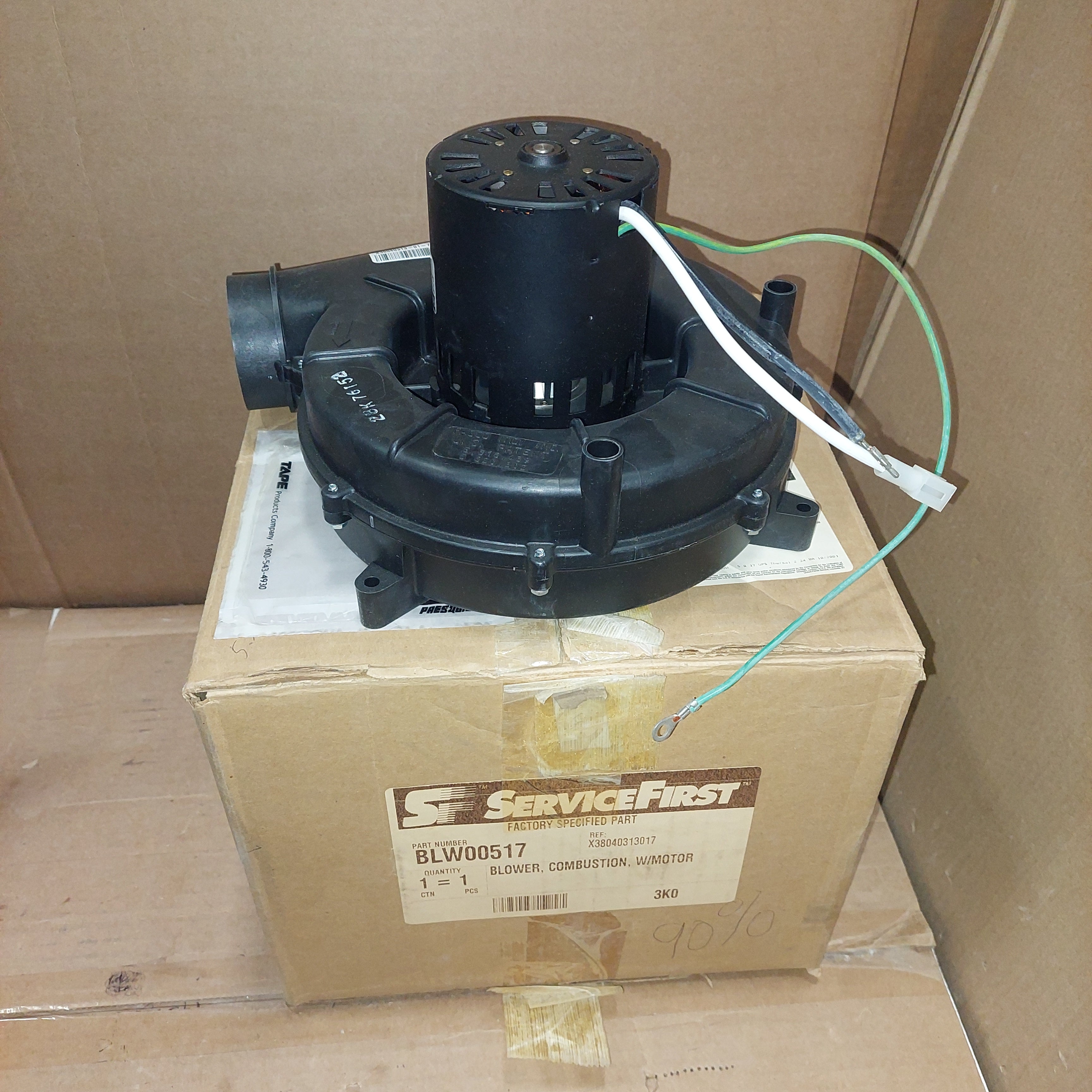 Trane BLW00517 Draft Inducer Motor Assembly X38040313017 New
