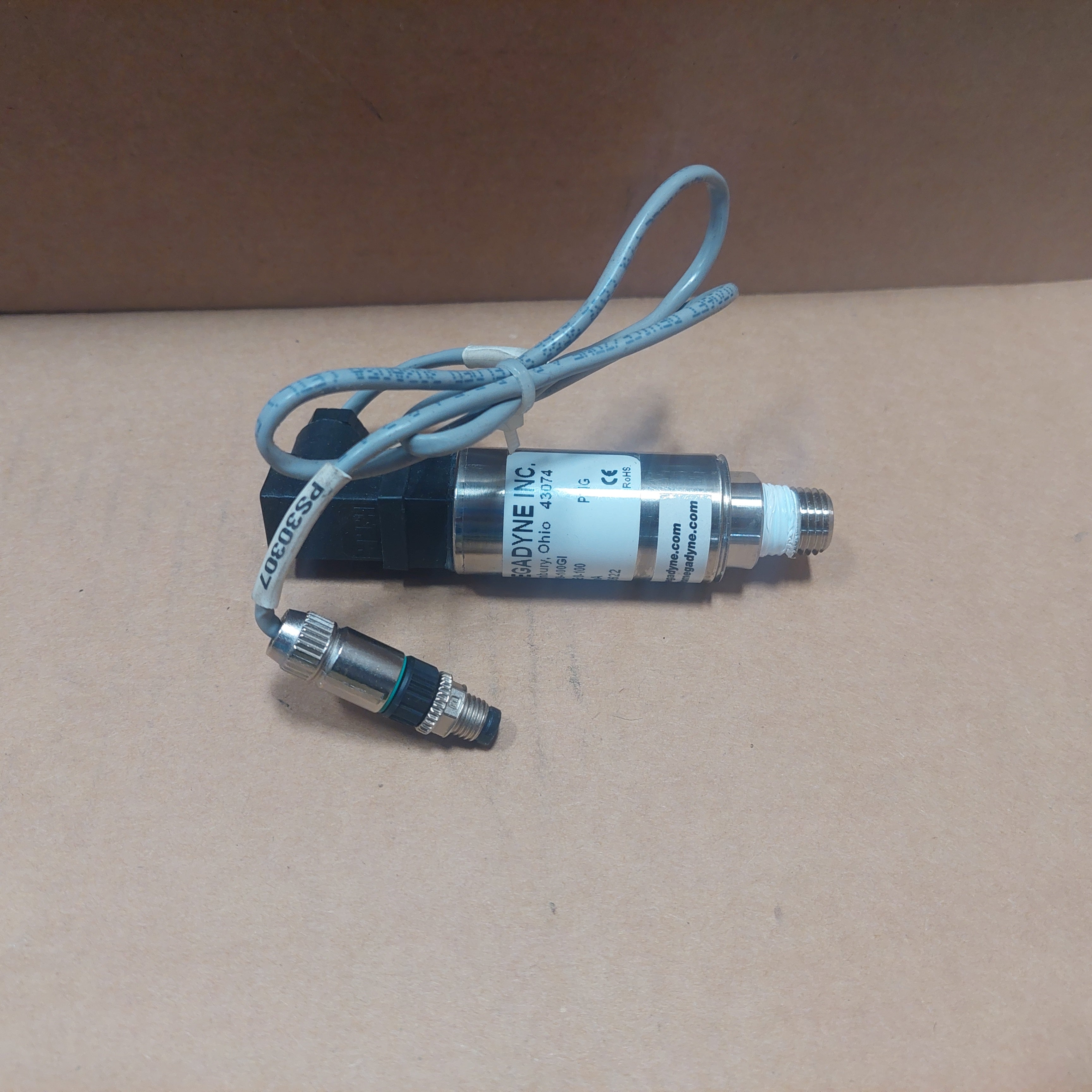 Omegadyne PX219-100GI Pressure Transducer (0-100 psi) w/ Interface Cable Used