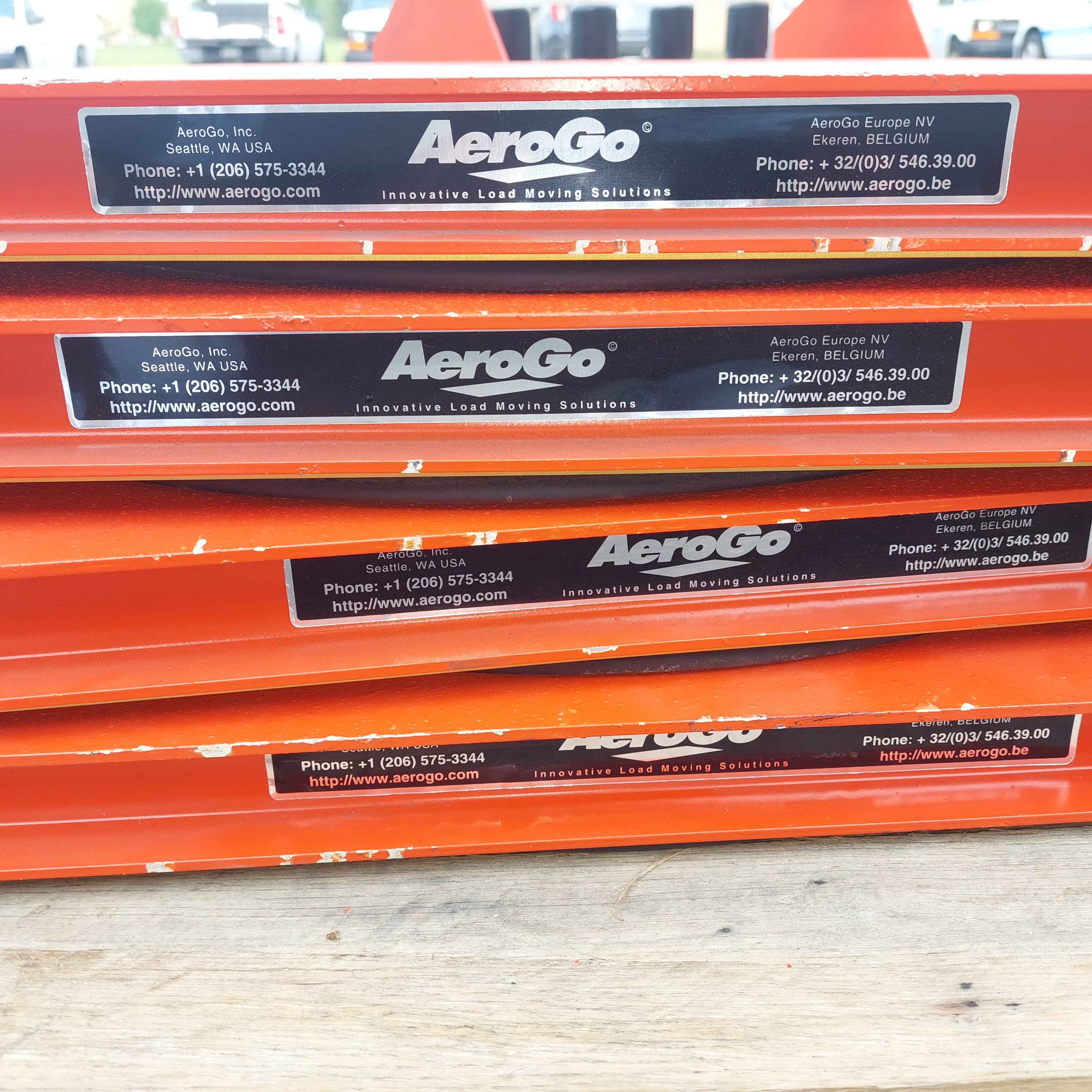 Complete AeroGo 28,000 lb Air Caster System, (4) 21" Pads, Hoses & Control Used