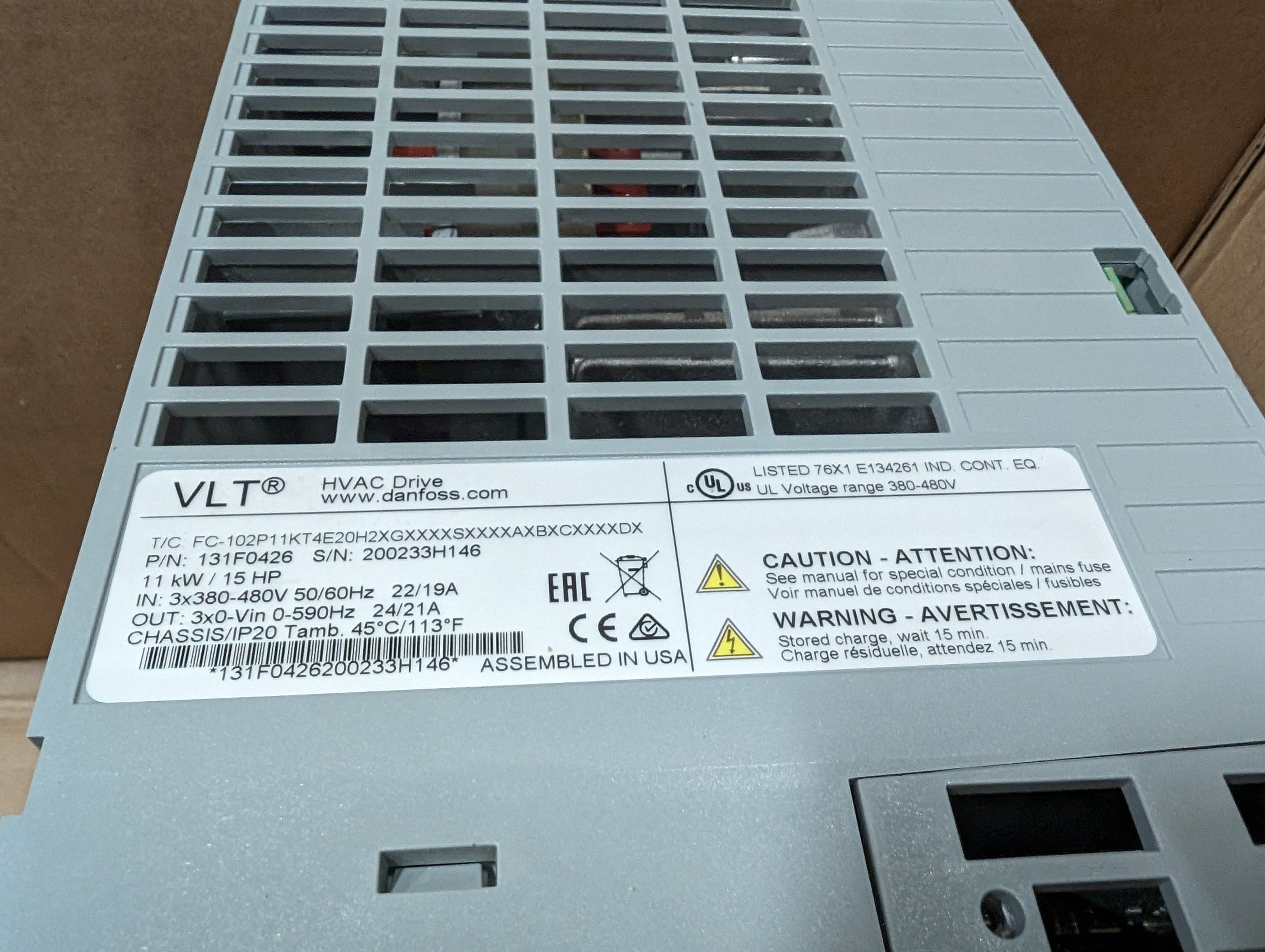 Danfoss VLT FC-102 HVAC Frequency Drive 11KW/15HP FC-102P11KT4 380-480V 3Ph