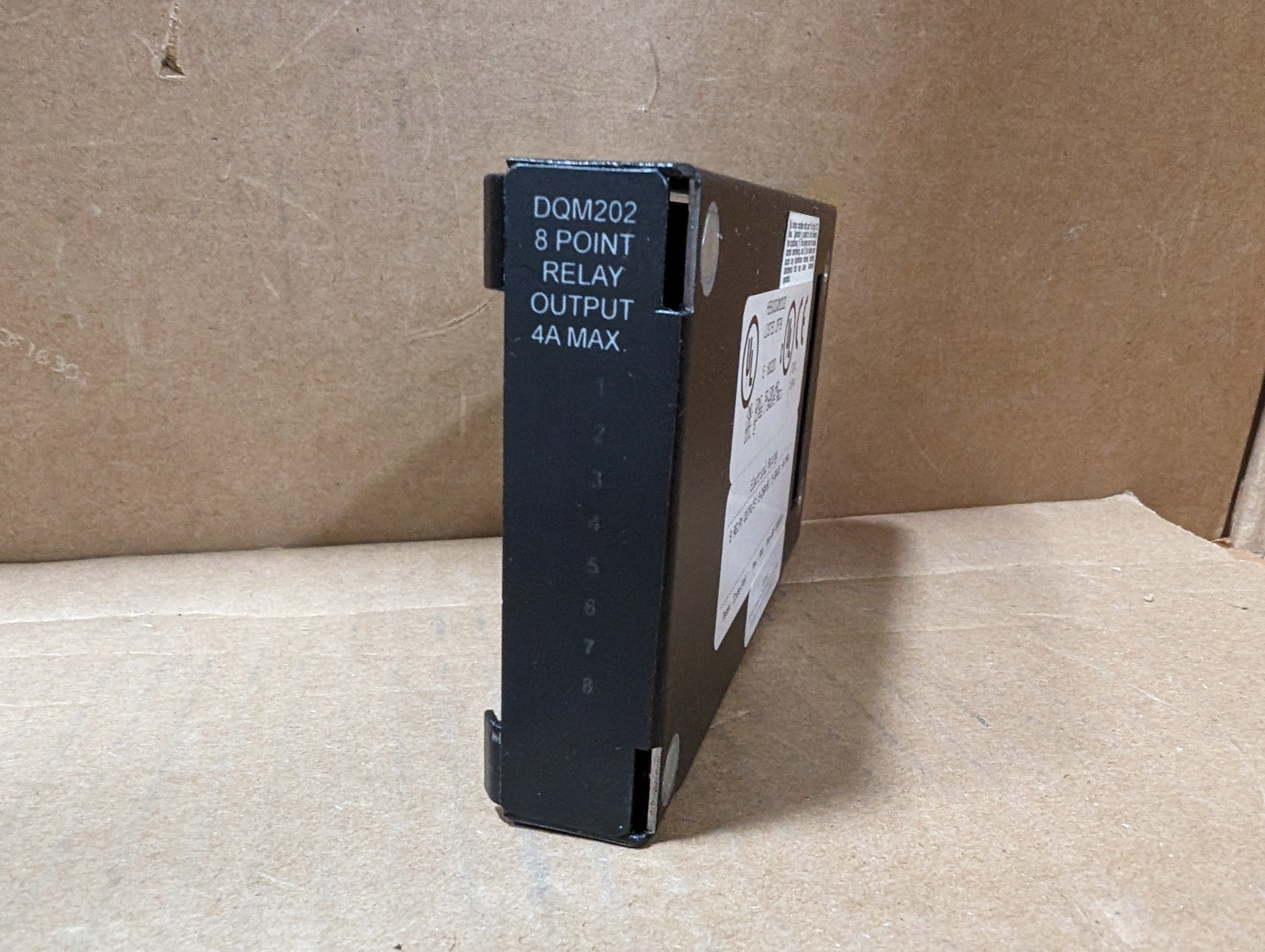 Horner HE800DQM202D DQM202 8 Point Relay Output 4A Max Used