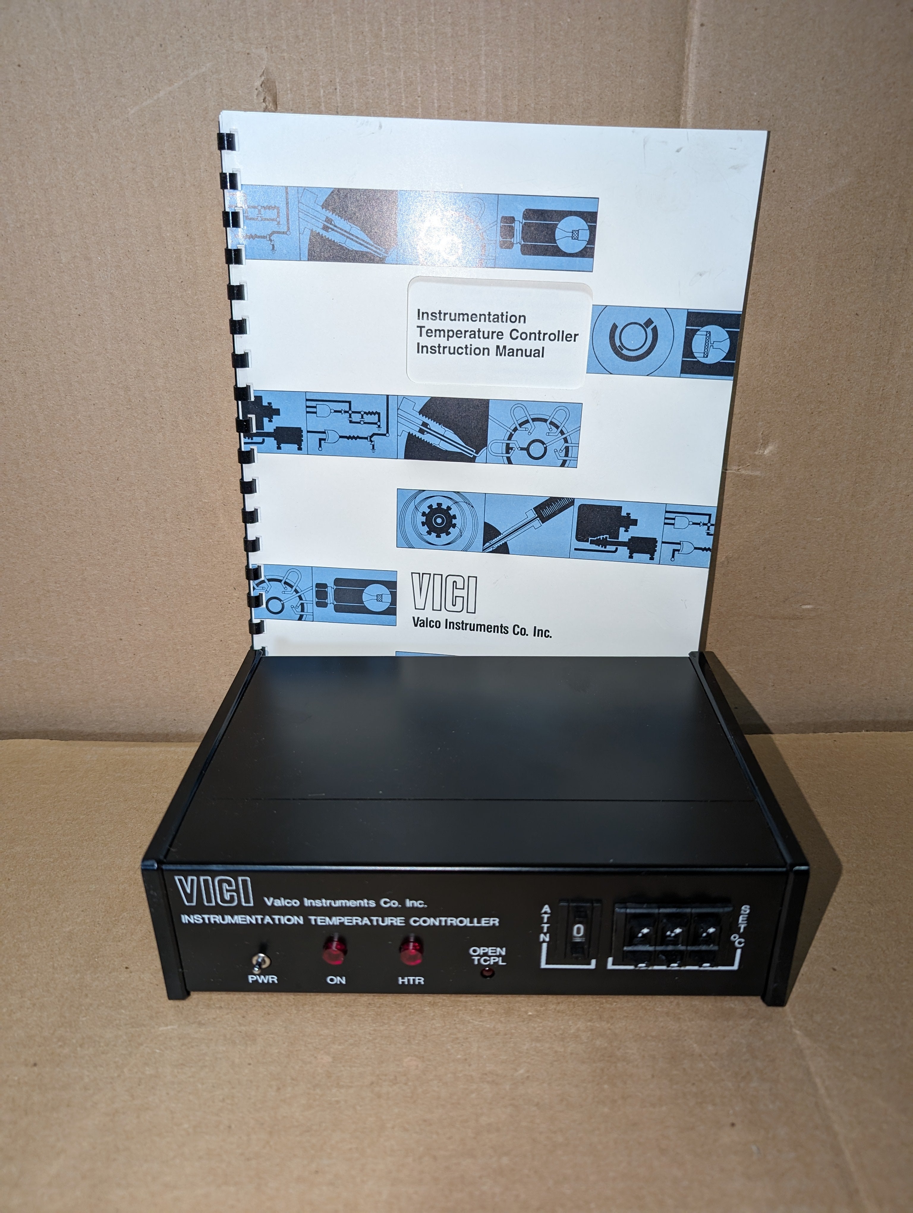 VICI Valco ITC10399 Instrumention Temperature Controller Used