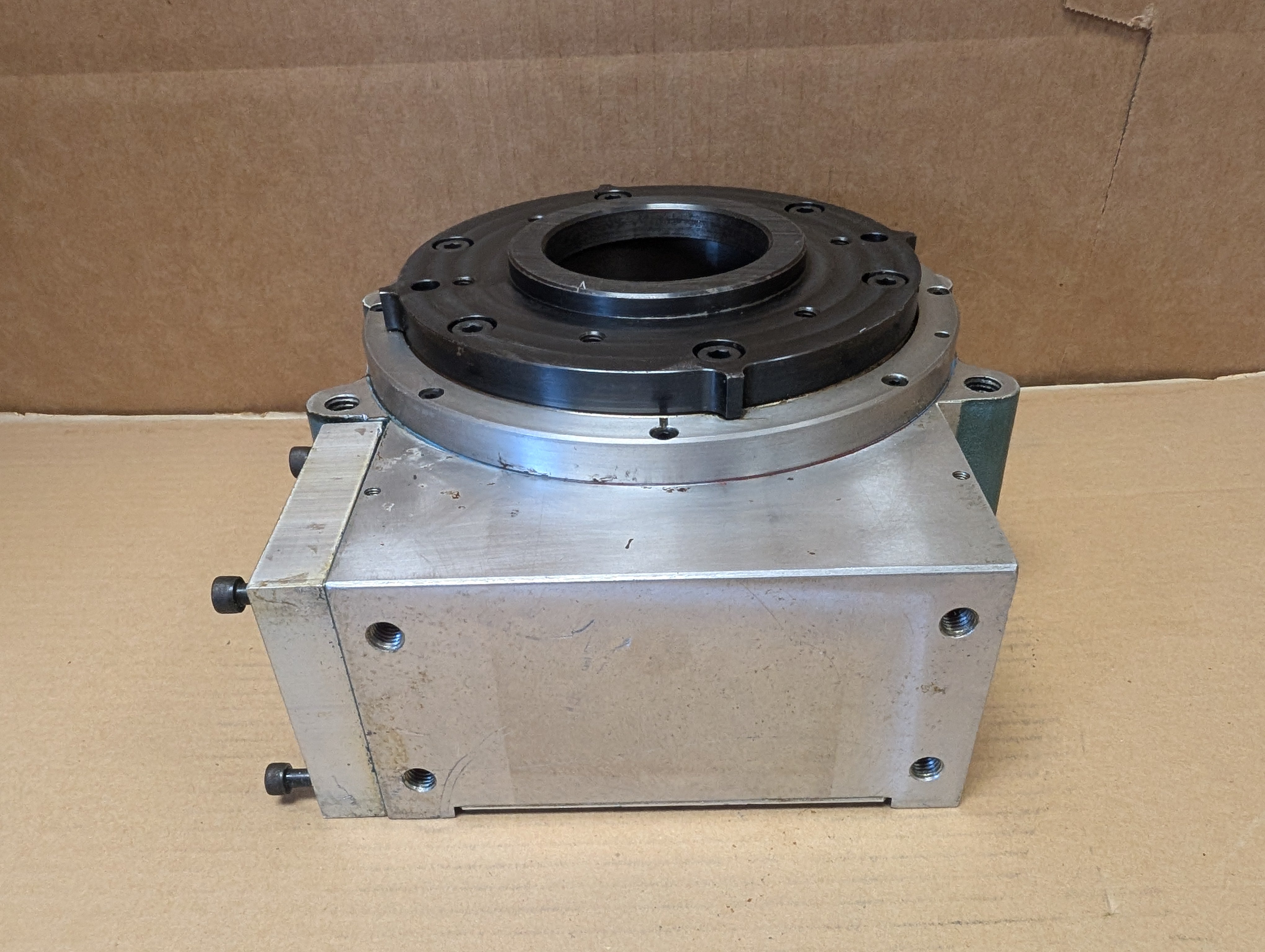 Camco DSD-102-025 20:1  Rotary Indexer Used