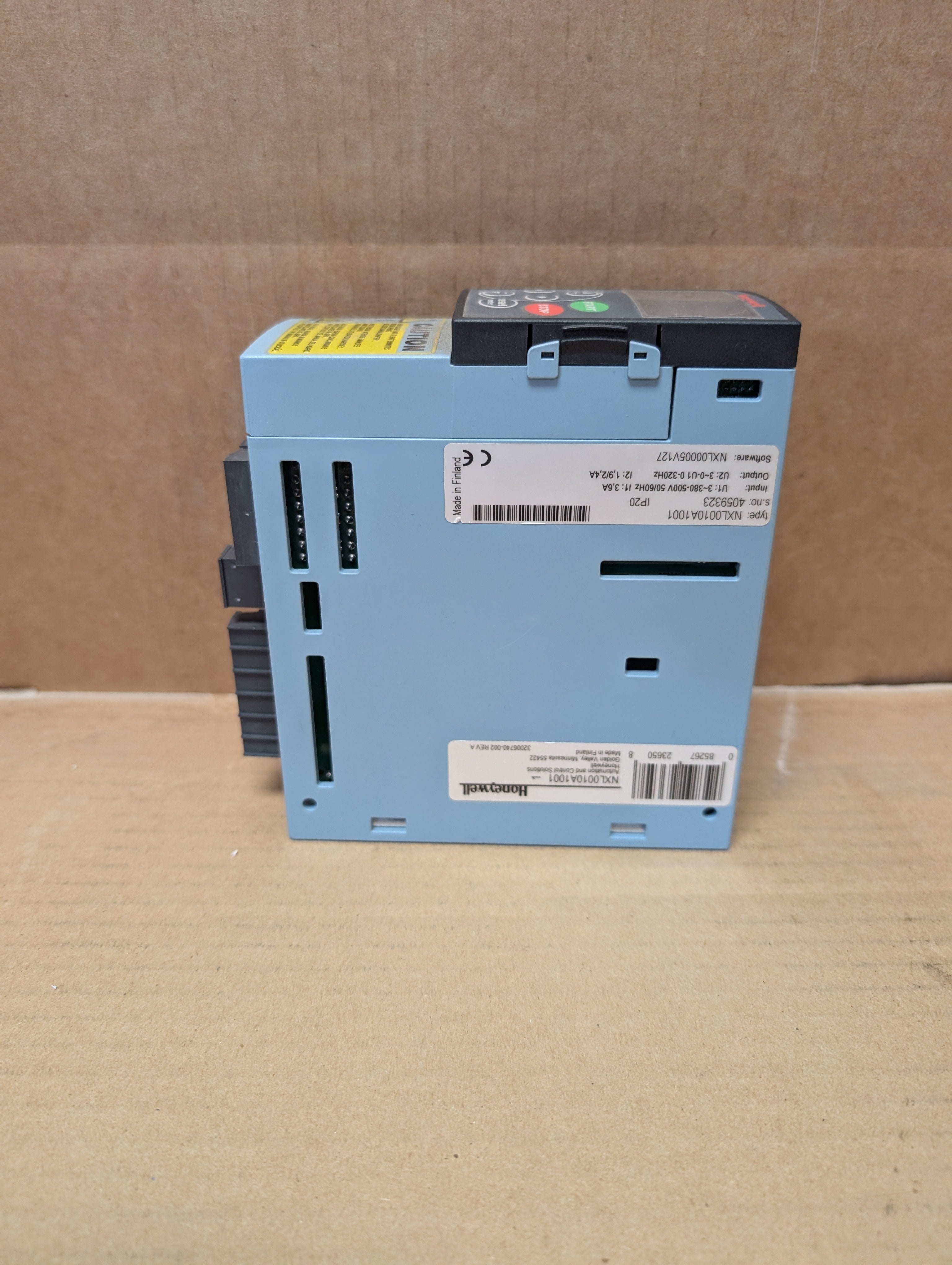 Honeywell NXL0010A1001 Variable Frequency Drive, 1 HP, 380-500 2.4A New