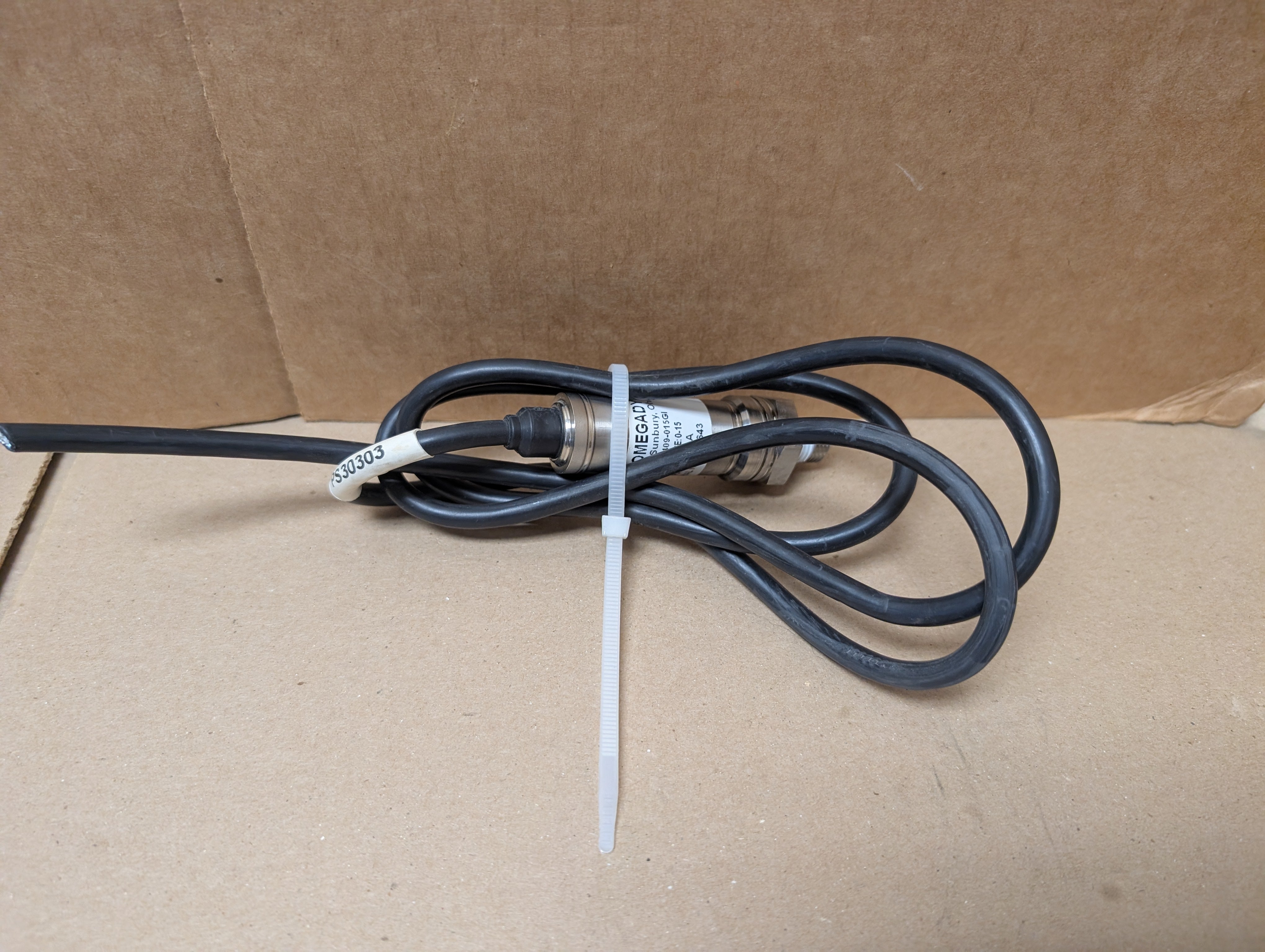 Omegadyne PX409-015GI Pressure Transducer (0-15 psi) w/ Interface Cable Cut Used