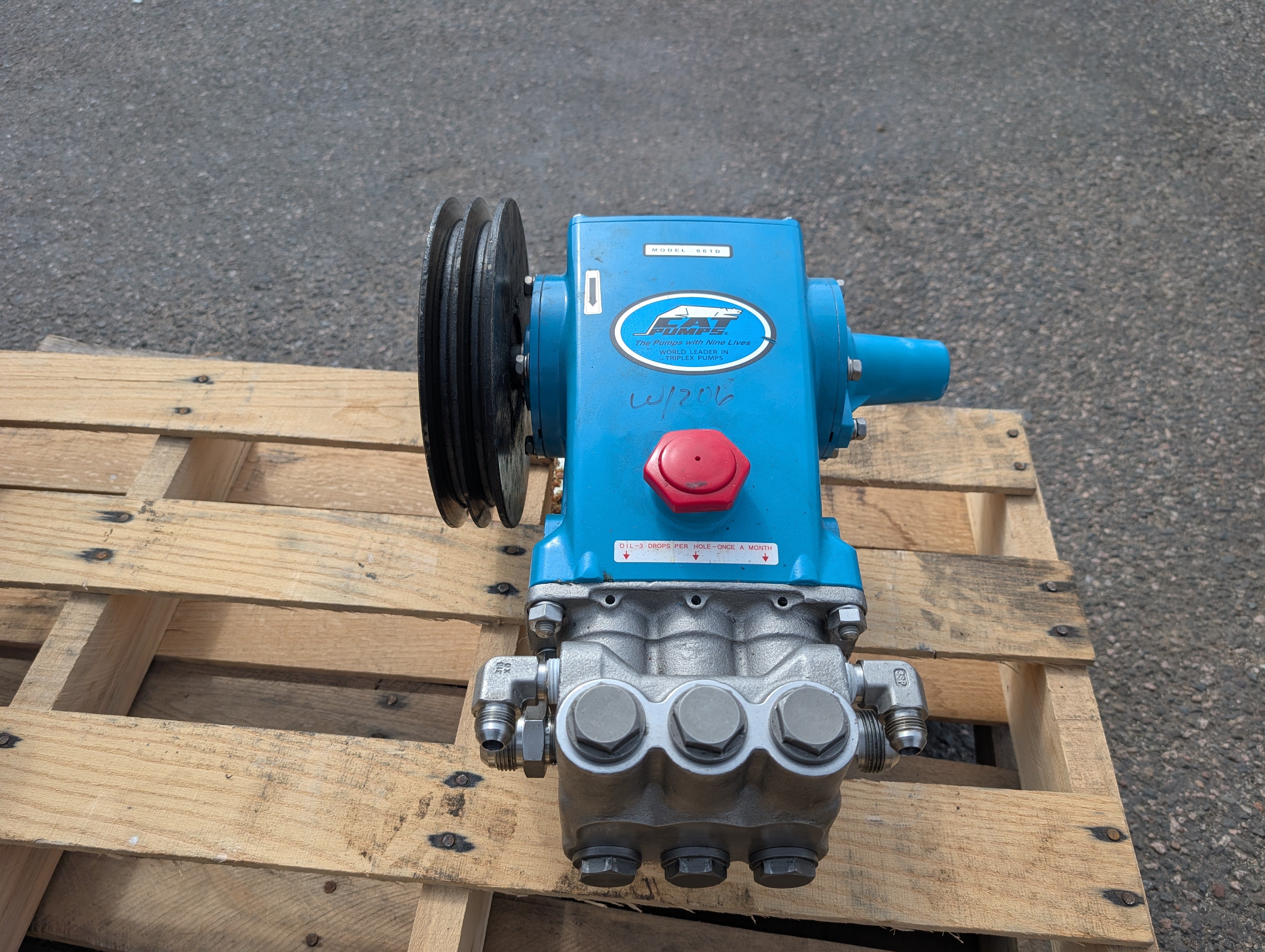 Cat Triplex 661D Pump 10 GPM 3,000 psi Restored to Proper Operating Condition