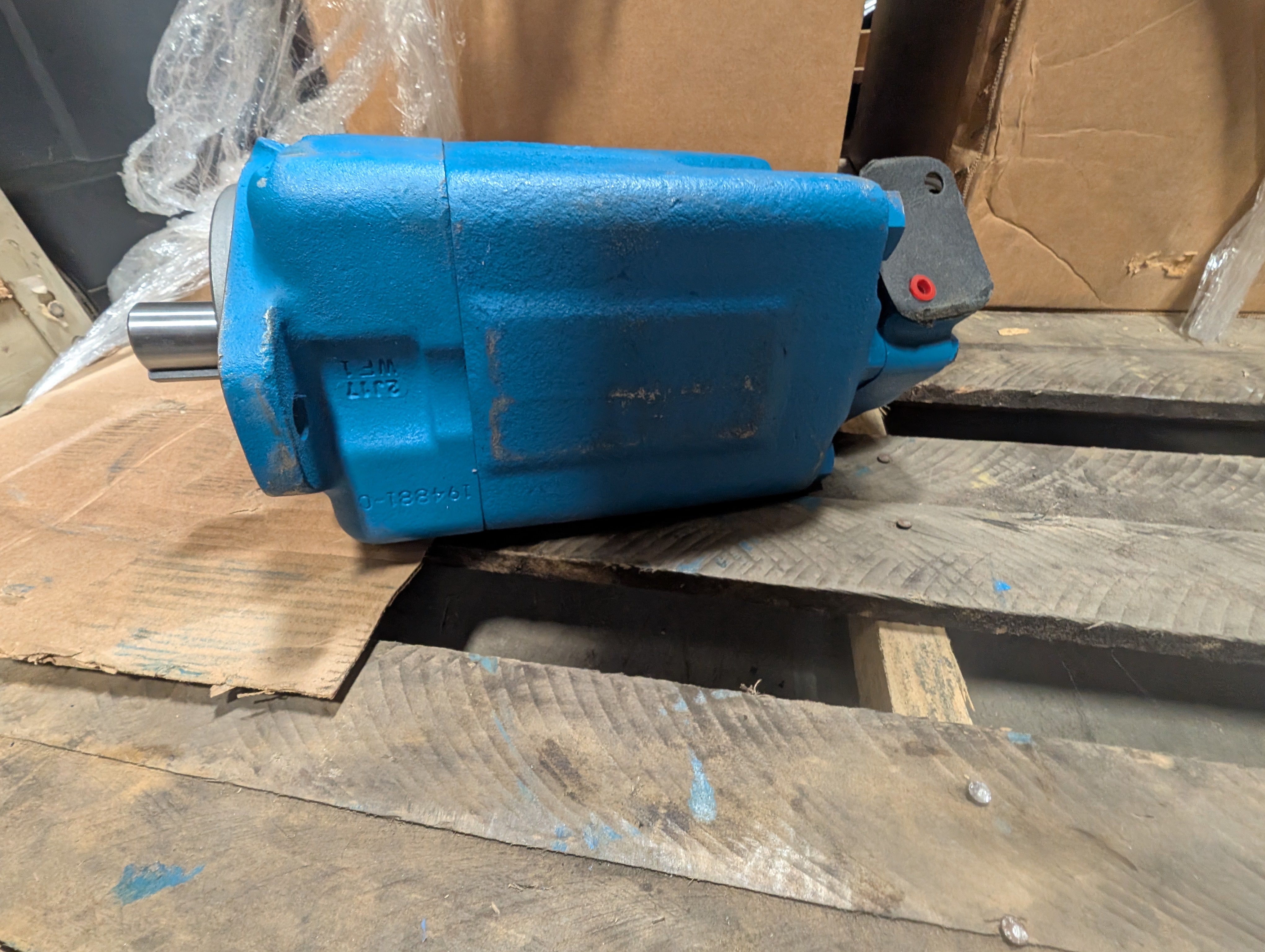 Vickers 4525v60a21 1DA 22R  Pump Hydraulic Pump New