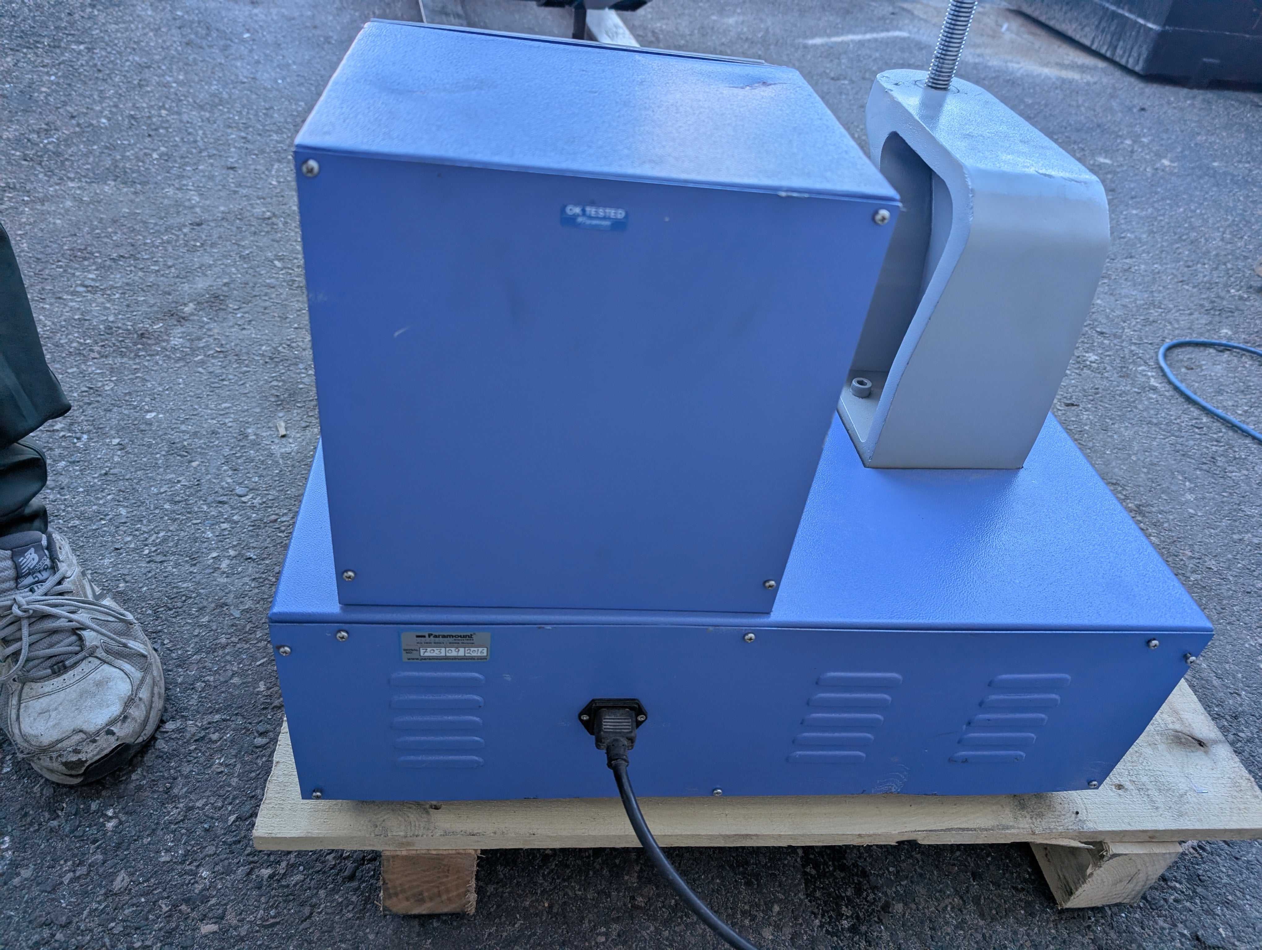 2016 Digiburst i2 35 kg/cm2 Digital Bursting Strength Tester Cosmetic Damage Used