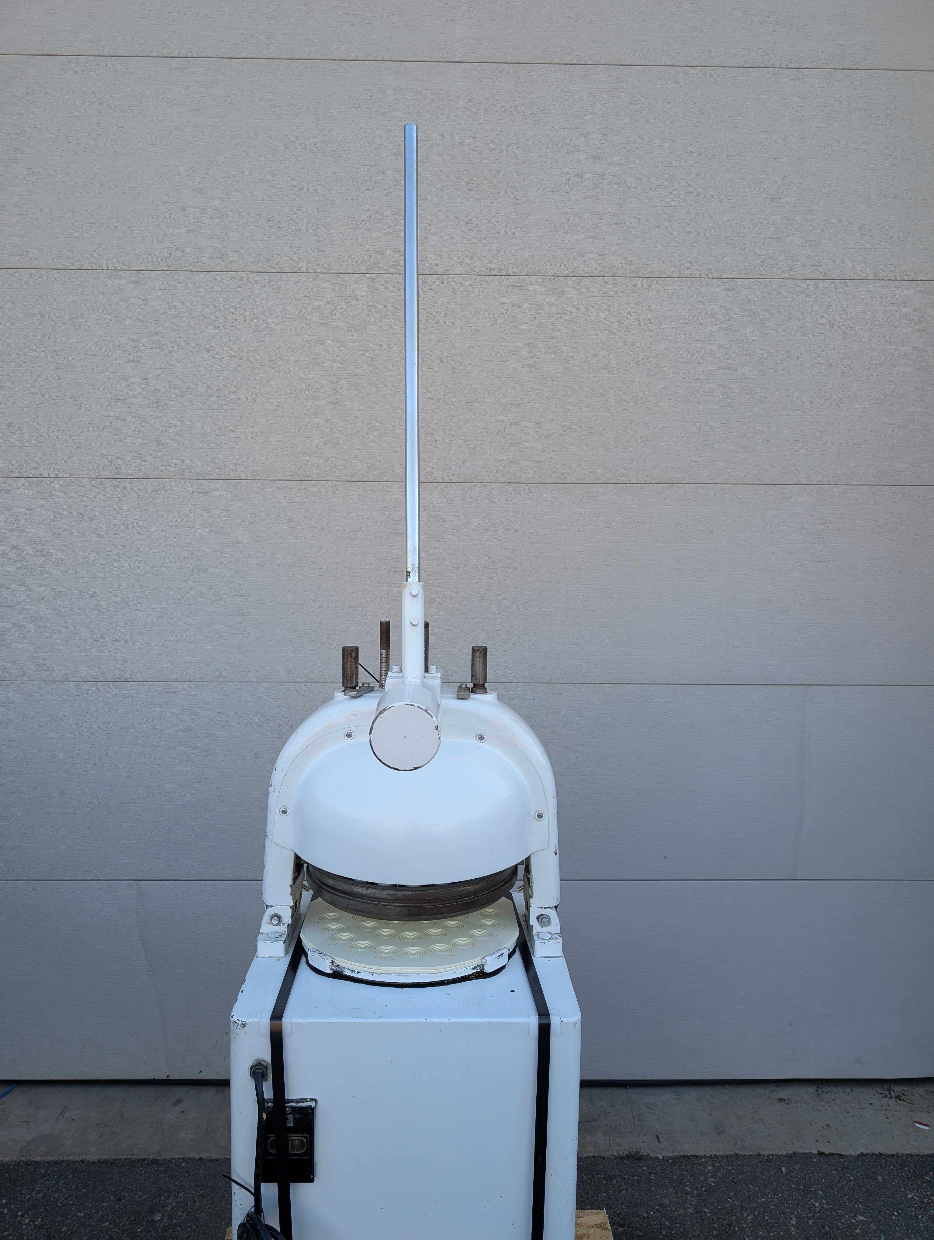 Gemini Model TP 360  Bun Divider/Rounder 220V 3 Ph 36 Pc US Made Used