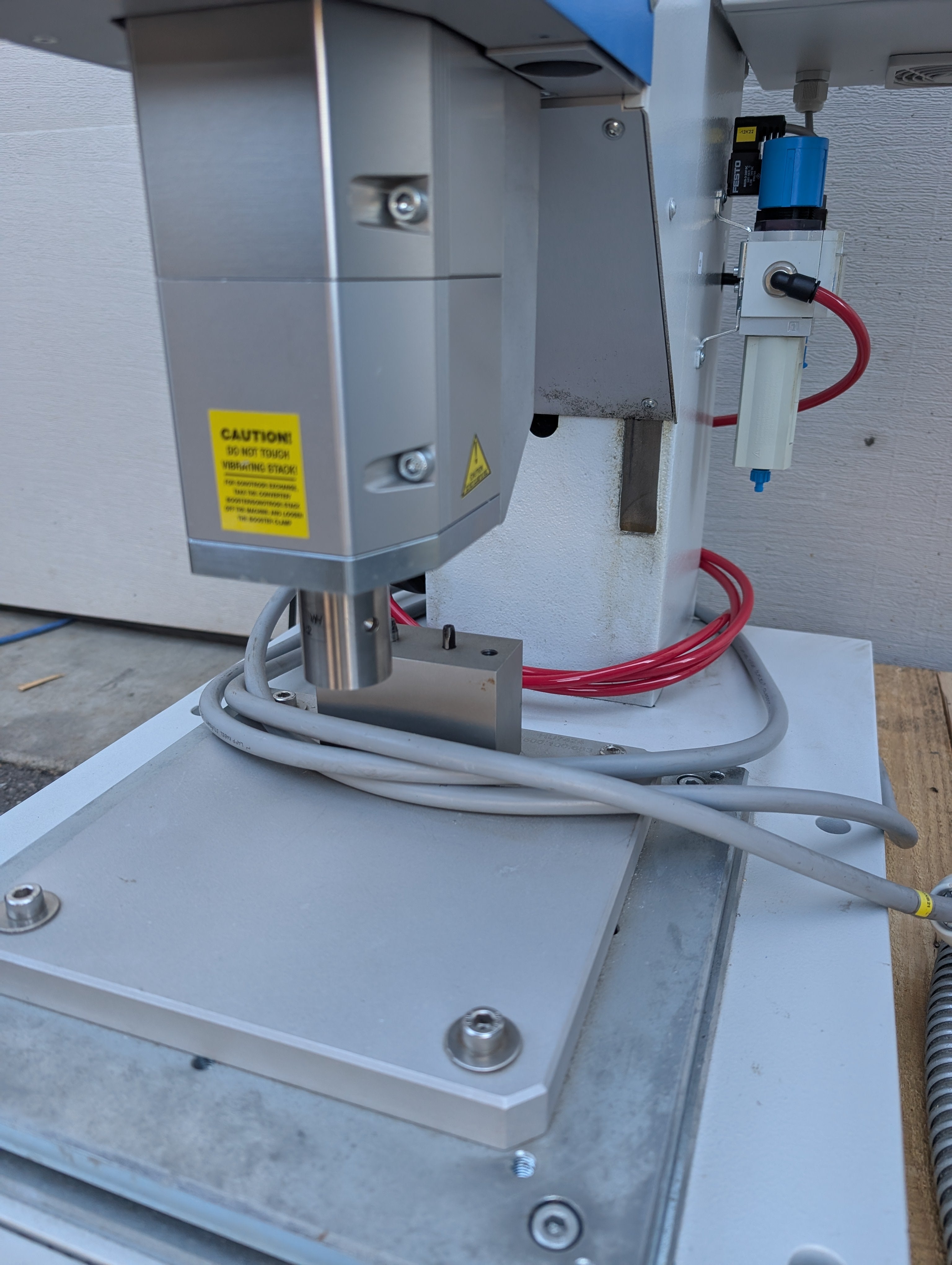 2014 Herrmann HiQ Solid UltraPlast SDM 4800 Ultrasonic Welder 20 kHz 4800W Used