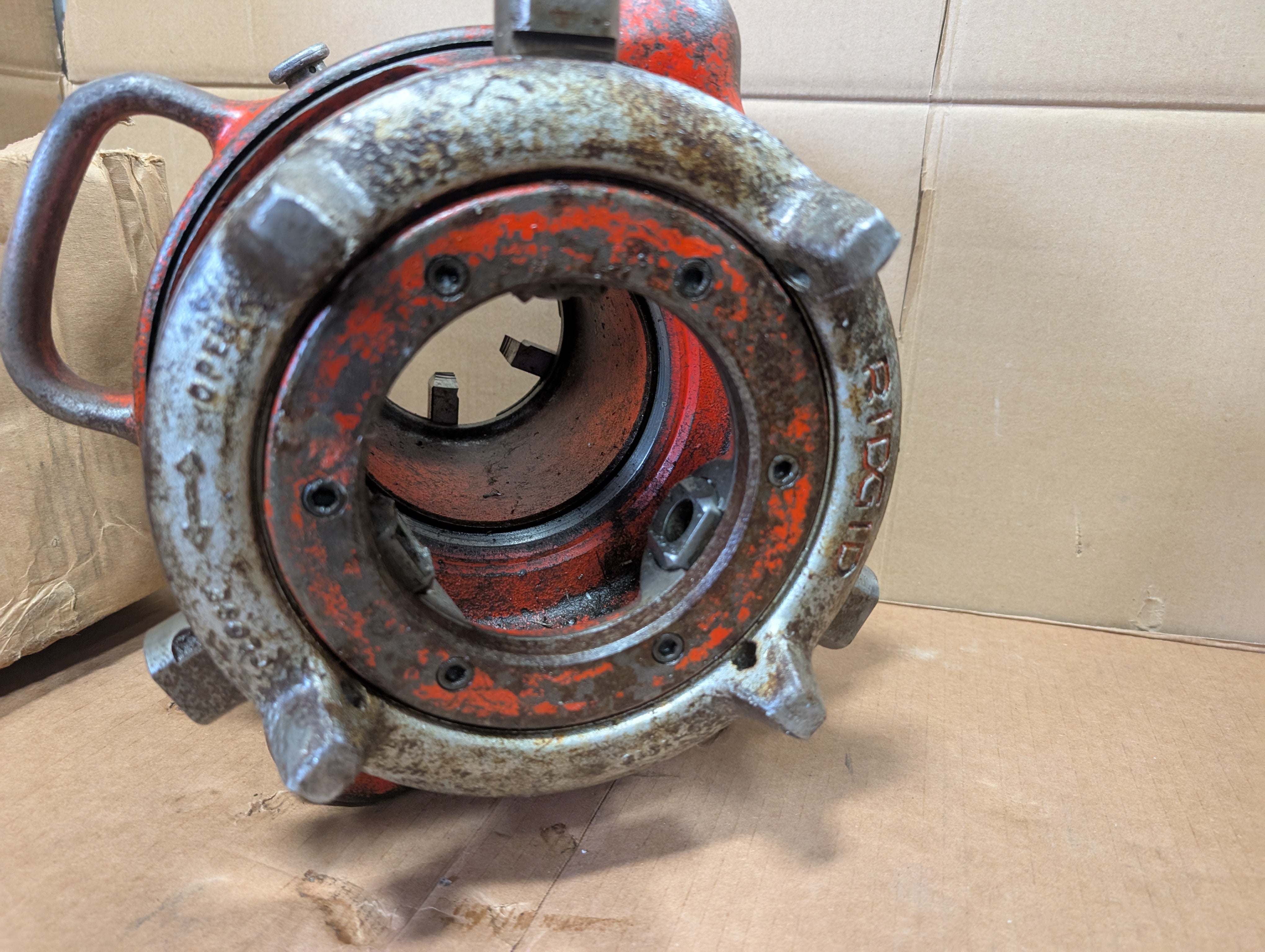 RIDGID 141 2-1/2" TO 4" Jam Proof Adjustable Threader & Drive Adapter Used