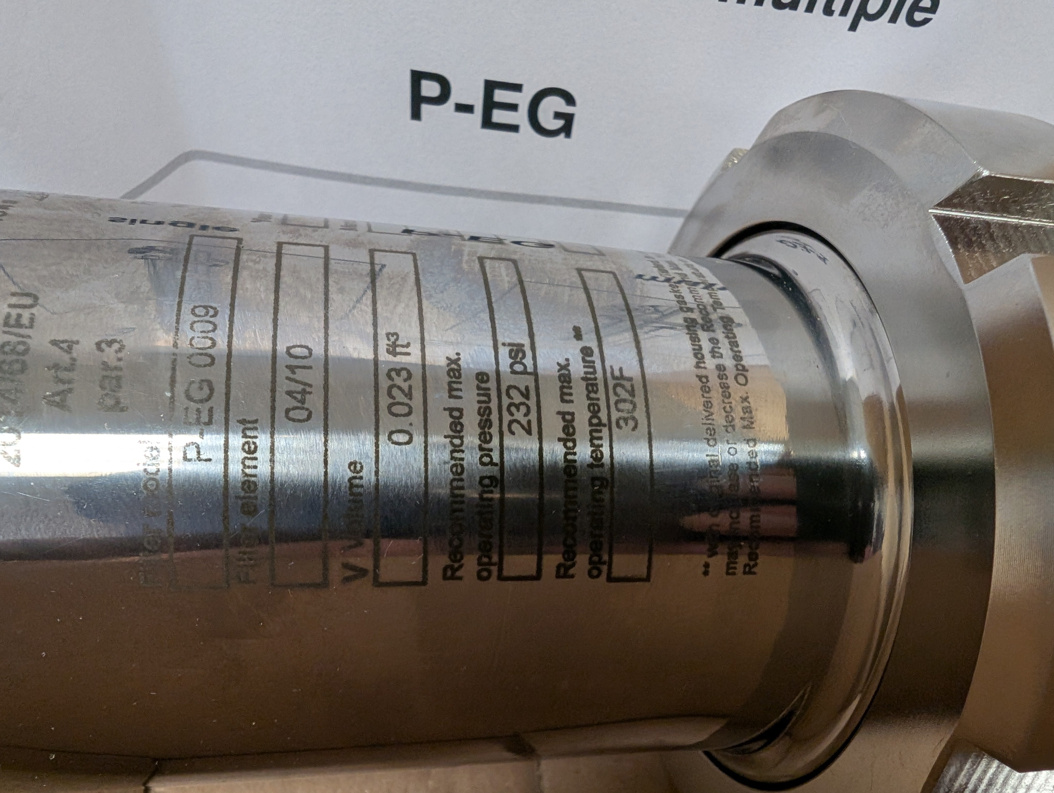 2024 Donaldson P-EG 0009 3/8” FNPT 304 Ultrafilter Filter Housing AG1252539 New