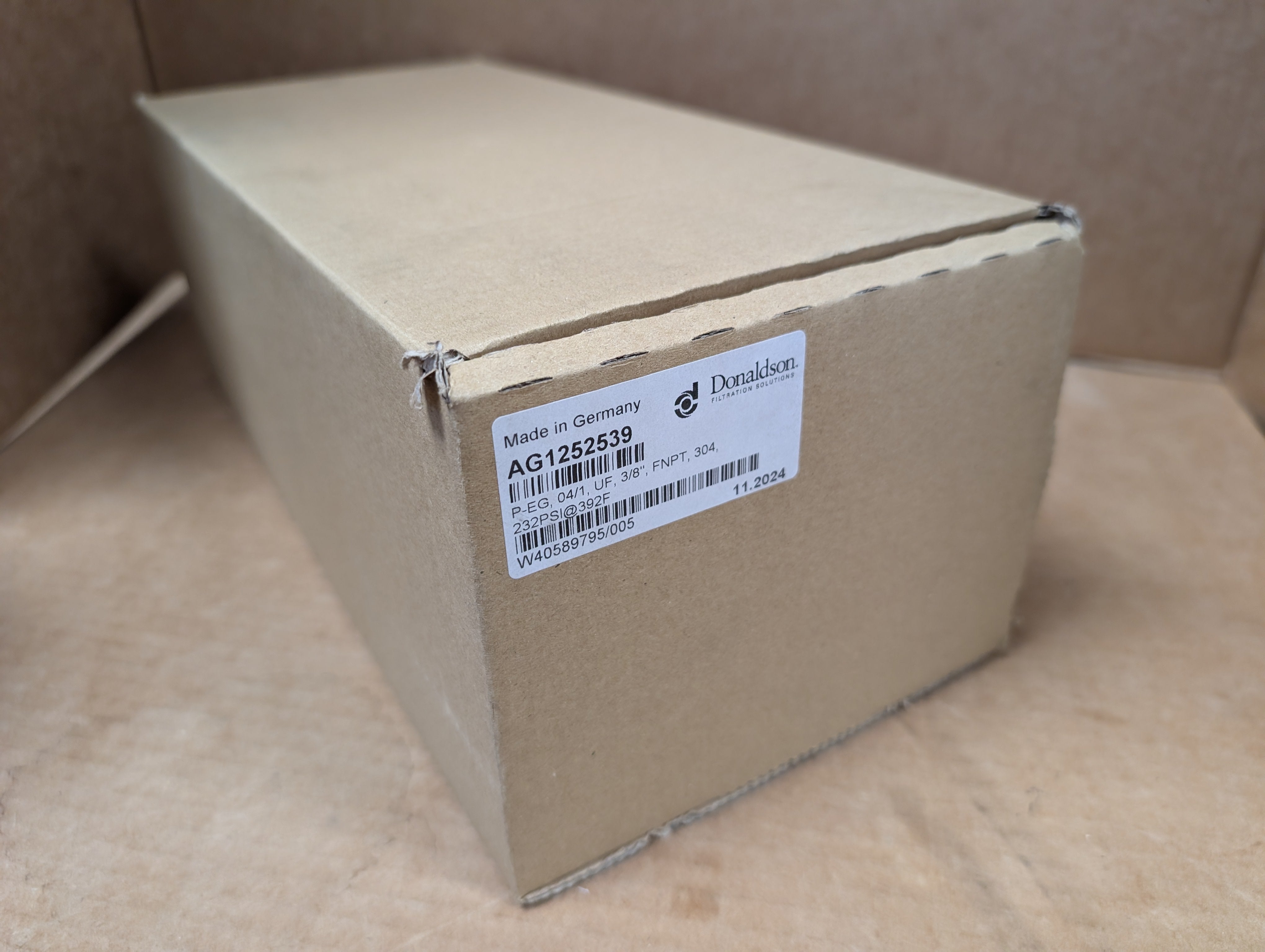 2024 Donaldson P-EG 0009 3/8” FNPT 304 Ultrafilter Filter Housing AG1252539 New