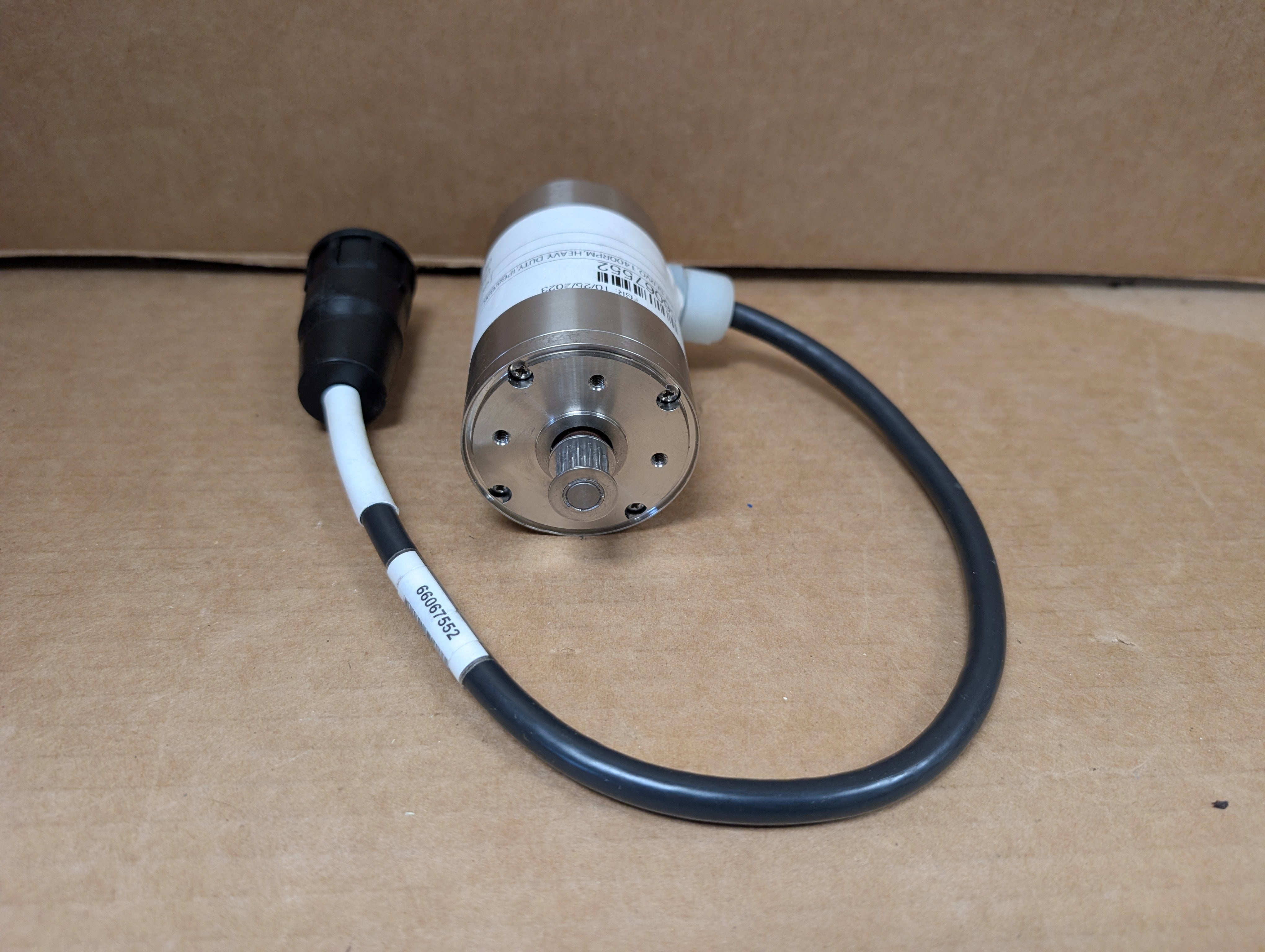 2023 Mettler Toledo 66067552, 66069401, 1400 RPM Servo Motor New