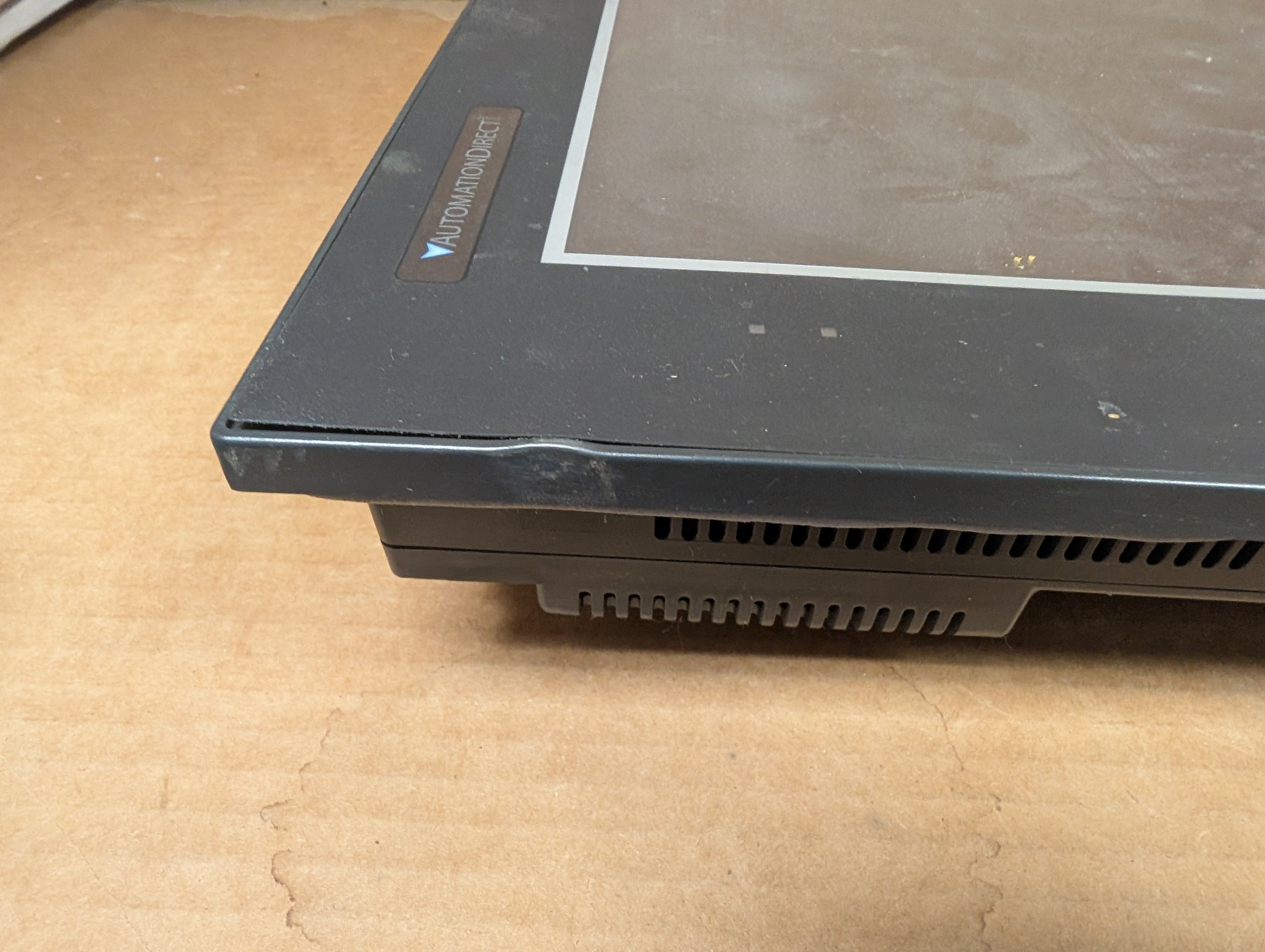 AutomationDirect EA9-T15CL-R Touch Screen 15" XGA Automation Direct Used