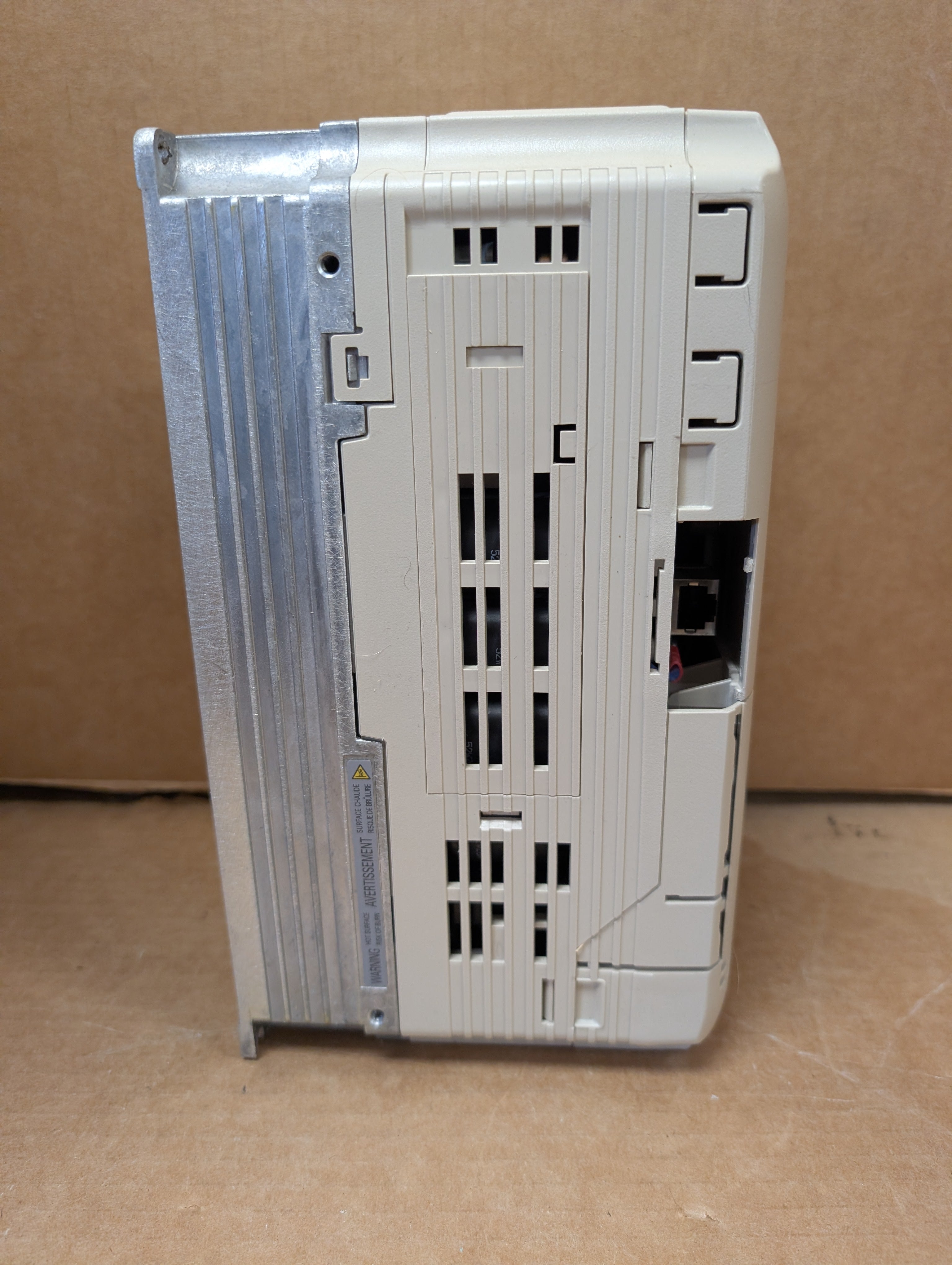 YASKAWA A1000 CIMR-AU4A0005FAA Rev. E 480V 3PH 3 HP SI-EN3 Ethernet Keypad Used