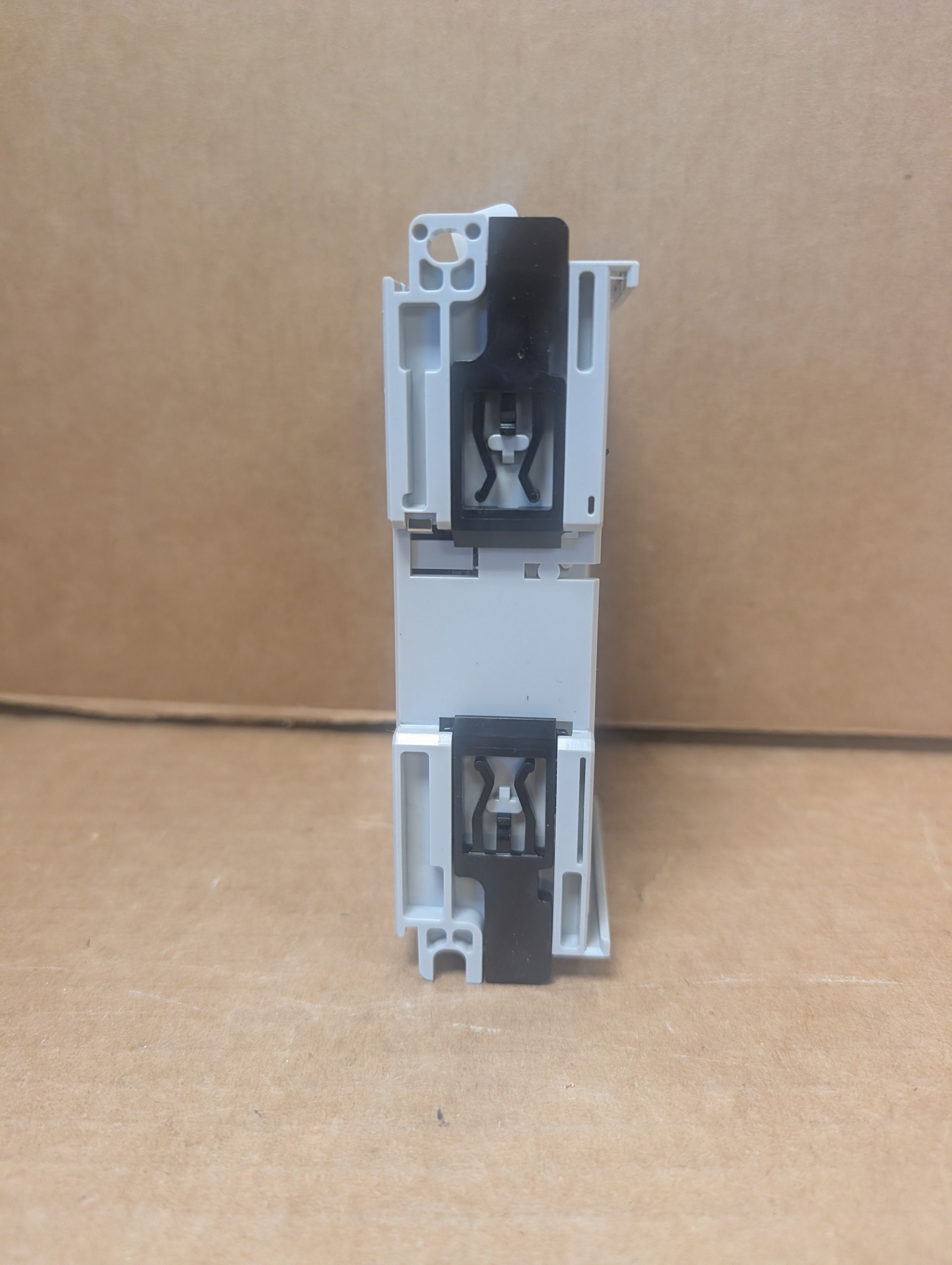 Allen Bradley 1769-IA16 Digital Input Module FW 3.1 Ser A Used