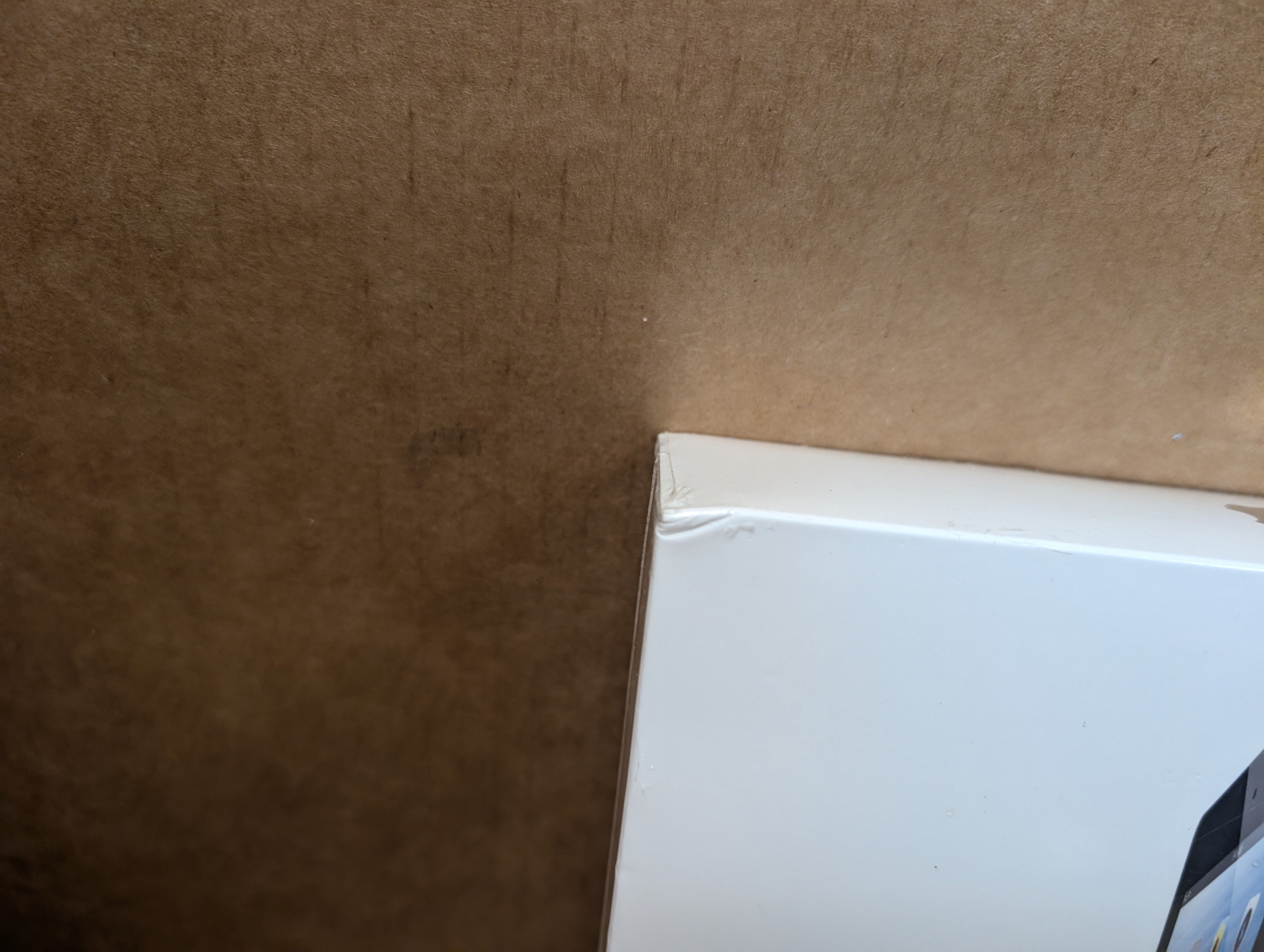 Apple iPad 4th Gen 16GB Wi-Fi Black MD510LL/A A1458 NEW SEALED (Box Imperfect)