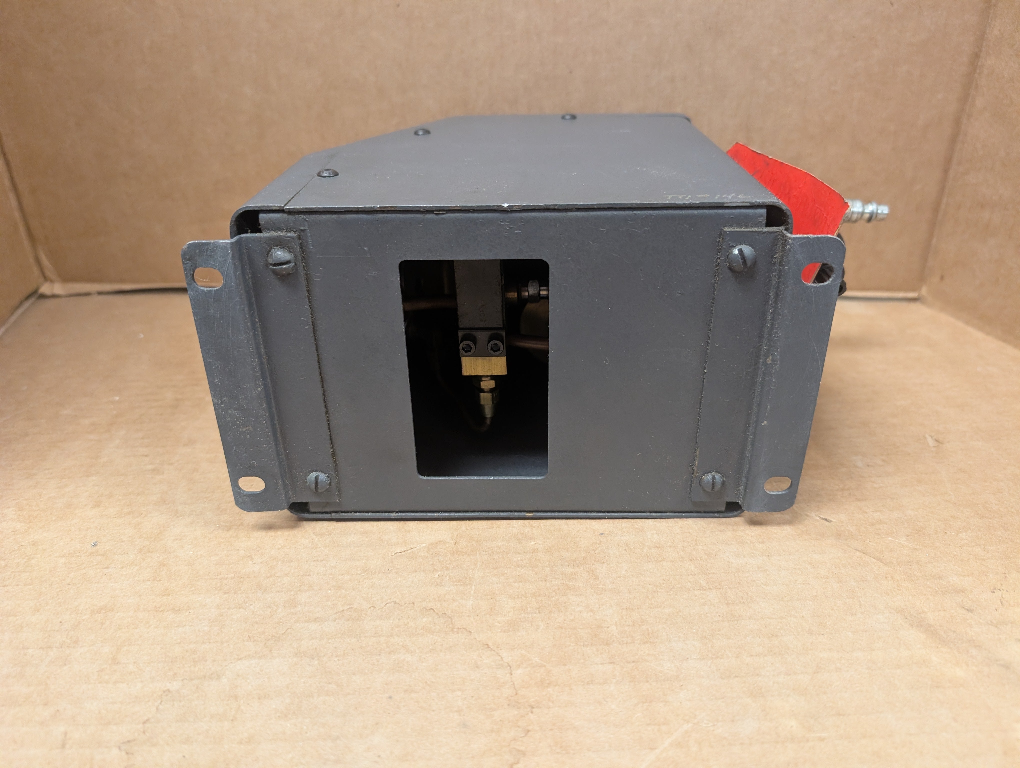 Mahr Federal Dimensionair D-2500 Air Gauge Pneumatic Gage .00005" 2500:1  Used