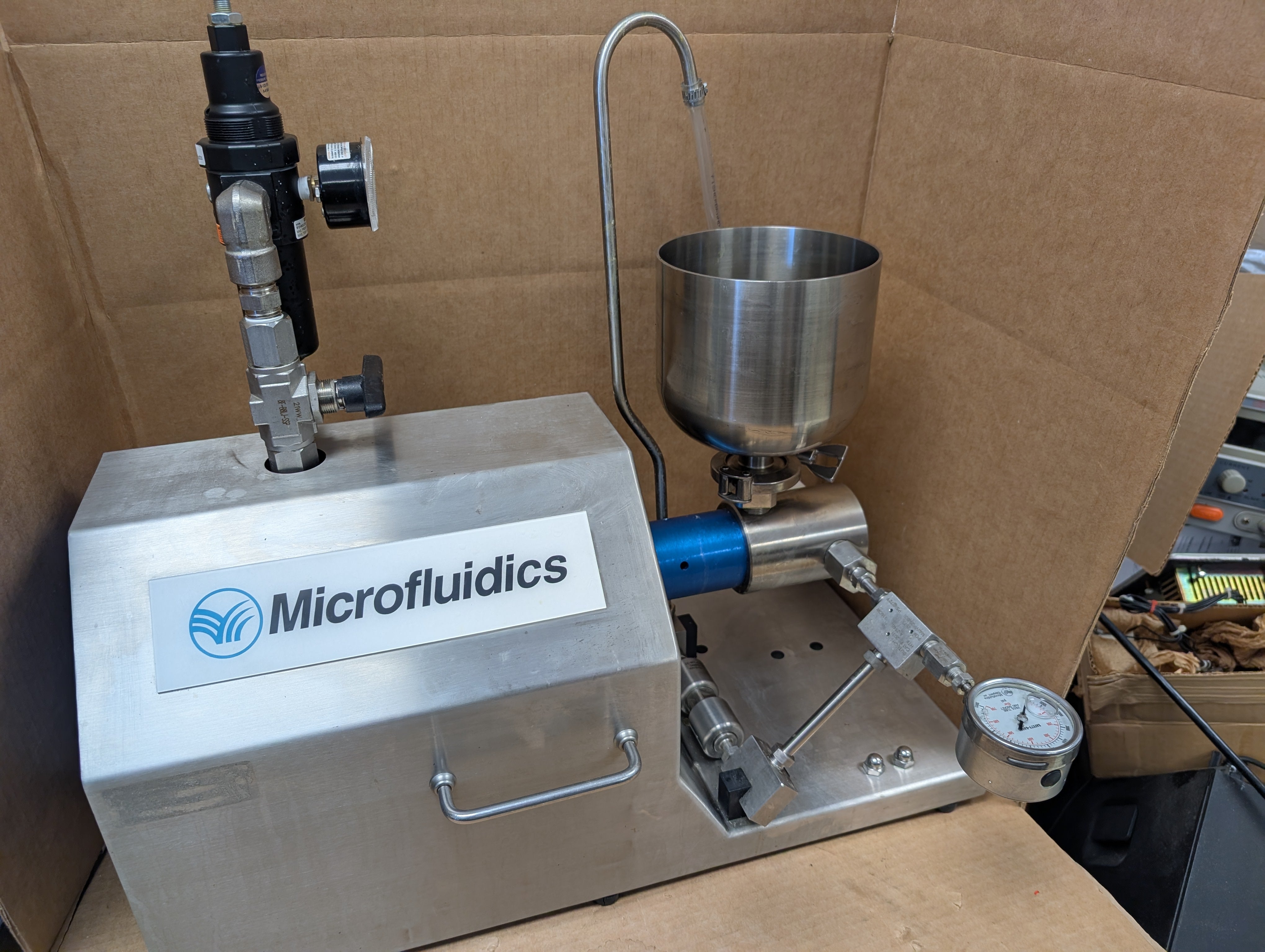 Microfluidics HC8000  Portable Benchtop Laboratory Homogenizer Used
