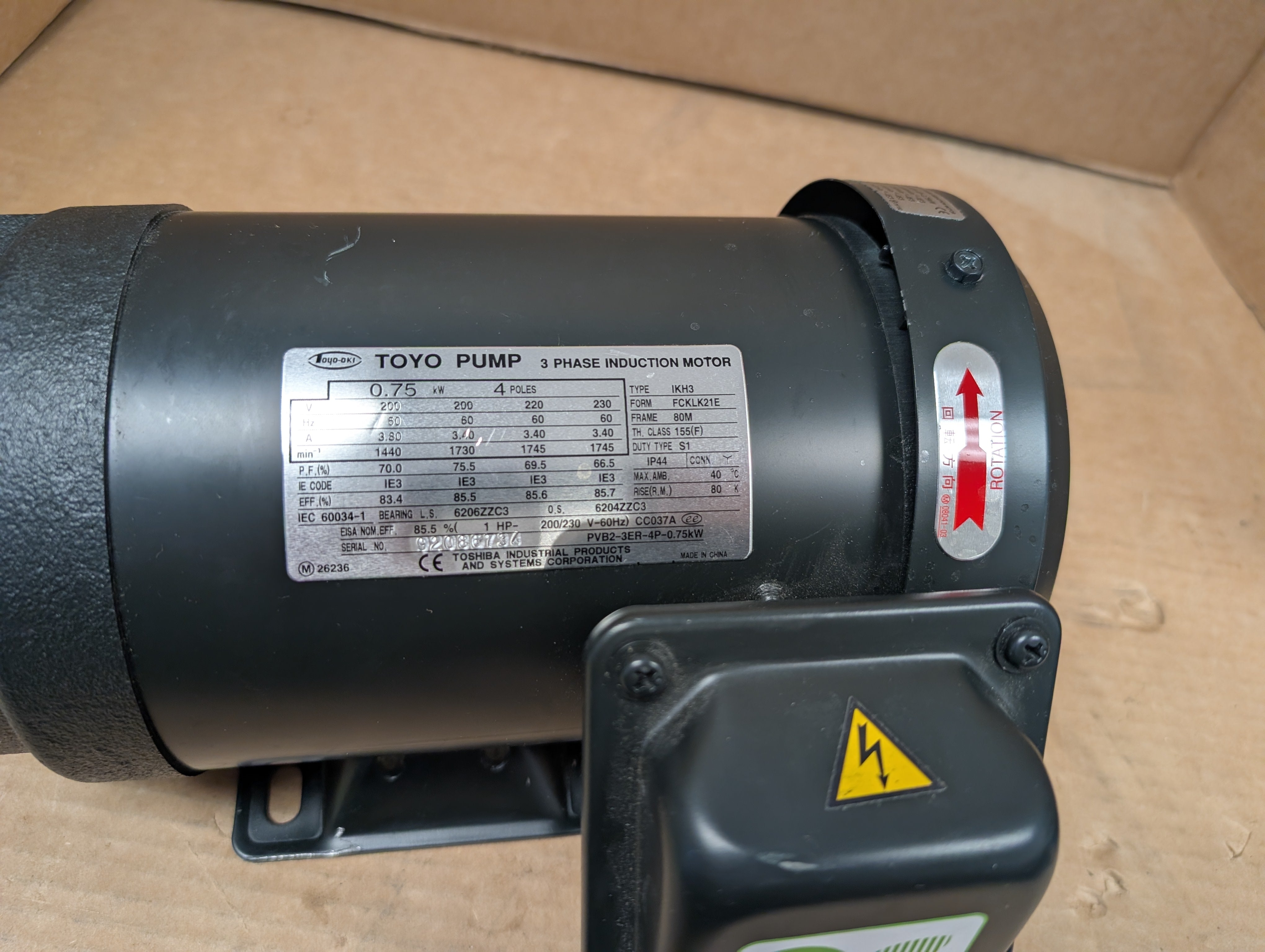 Toshiba IKH3-FCKLK21E Toyo Pump Motor .75 kW 3PH 200-230V New w/Dented Cover