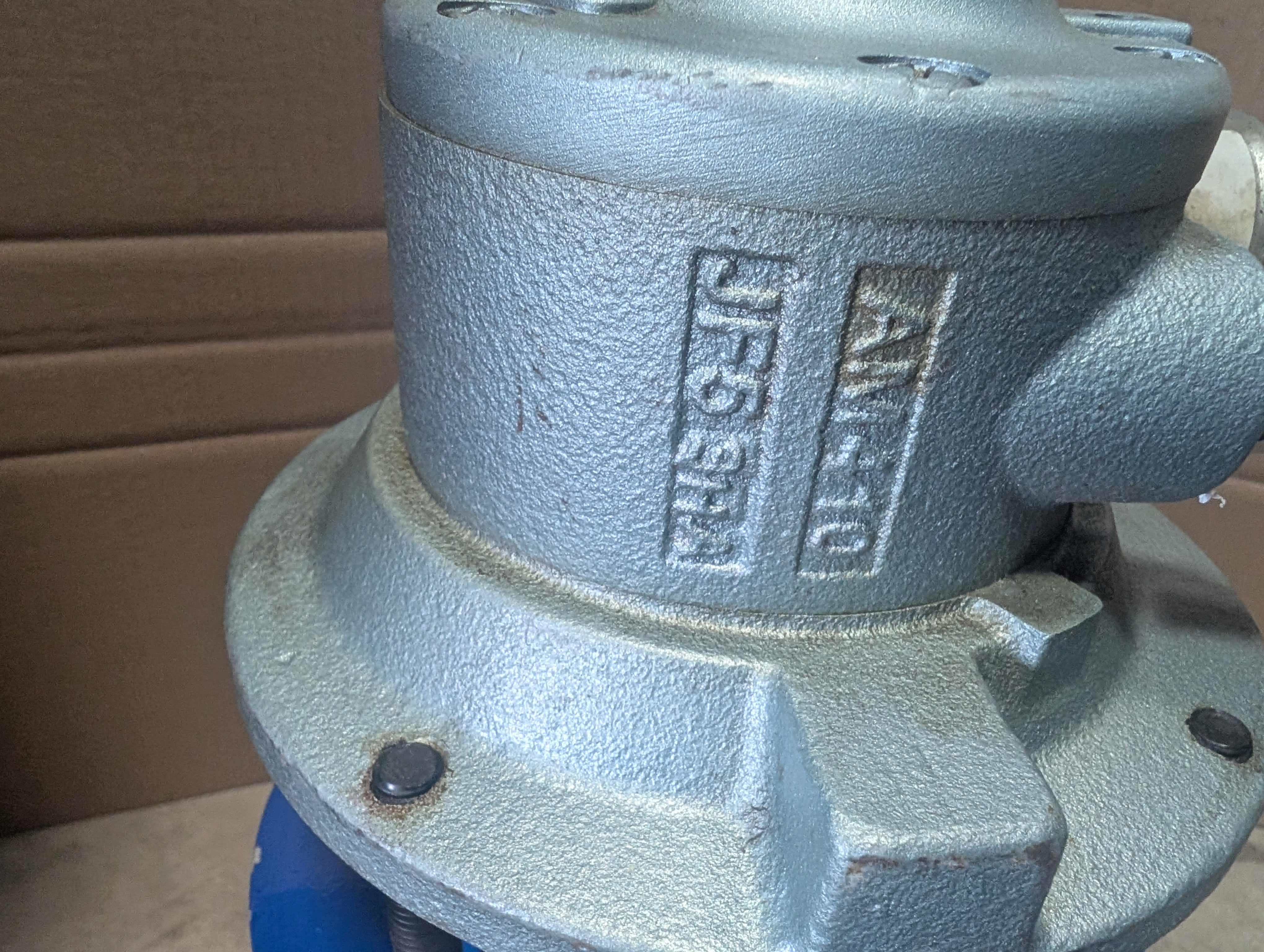 Cleveland Eastern FRA-1C Fixed Entry Pneumatic AM410 Mixer Used (NO IMPELLER)