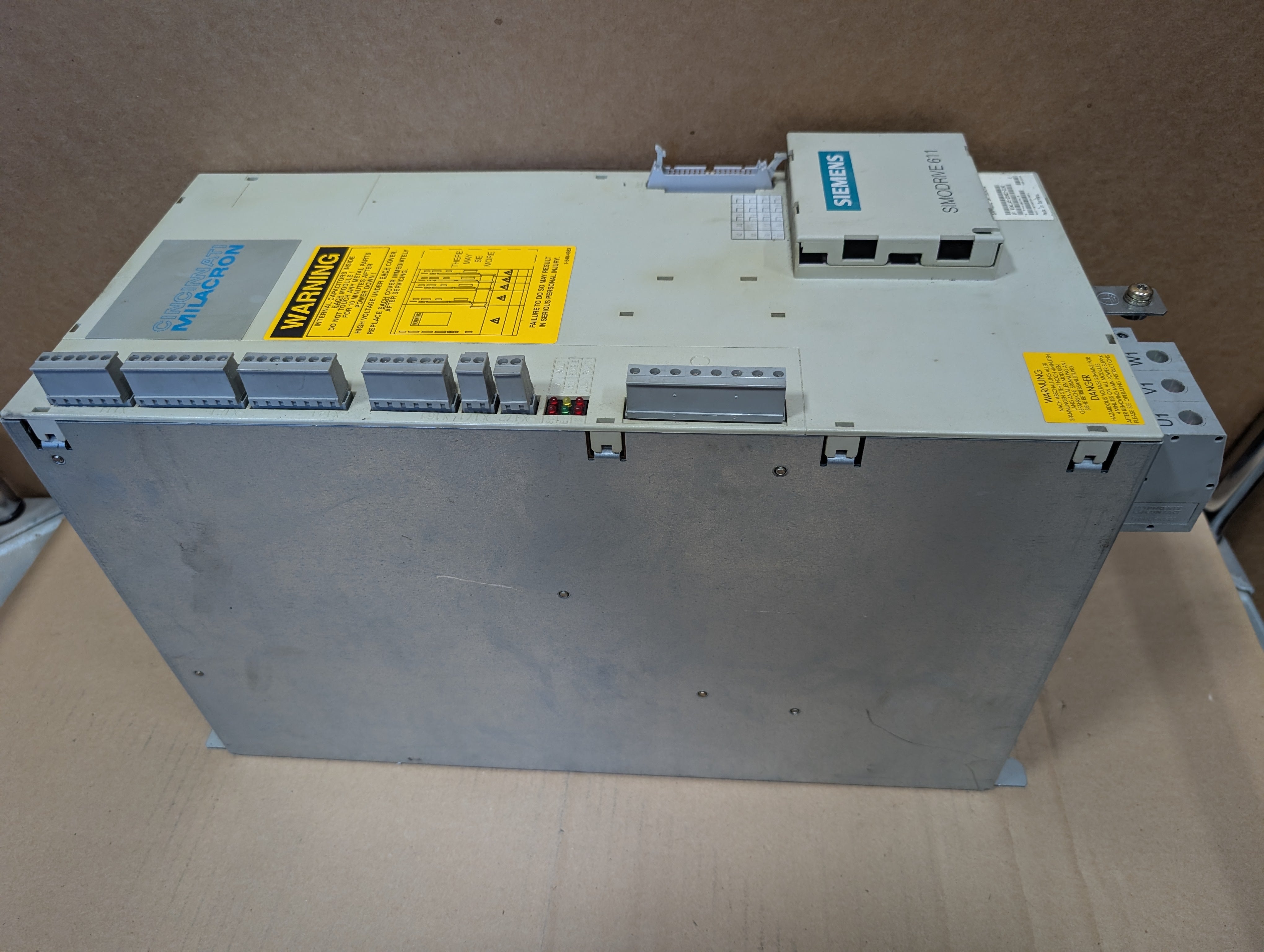 SIEMENS Simodrive 611 E/R-Modul Int. 36/47KW 6SN1145-1BA02-0CA2 Ver. D Used