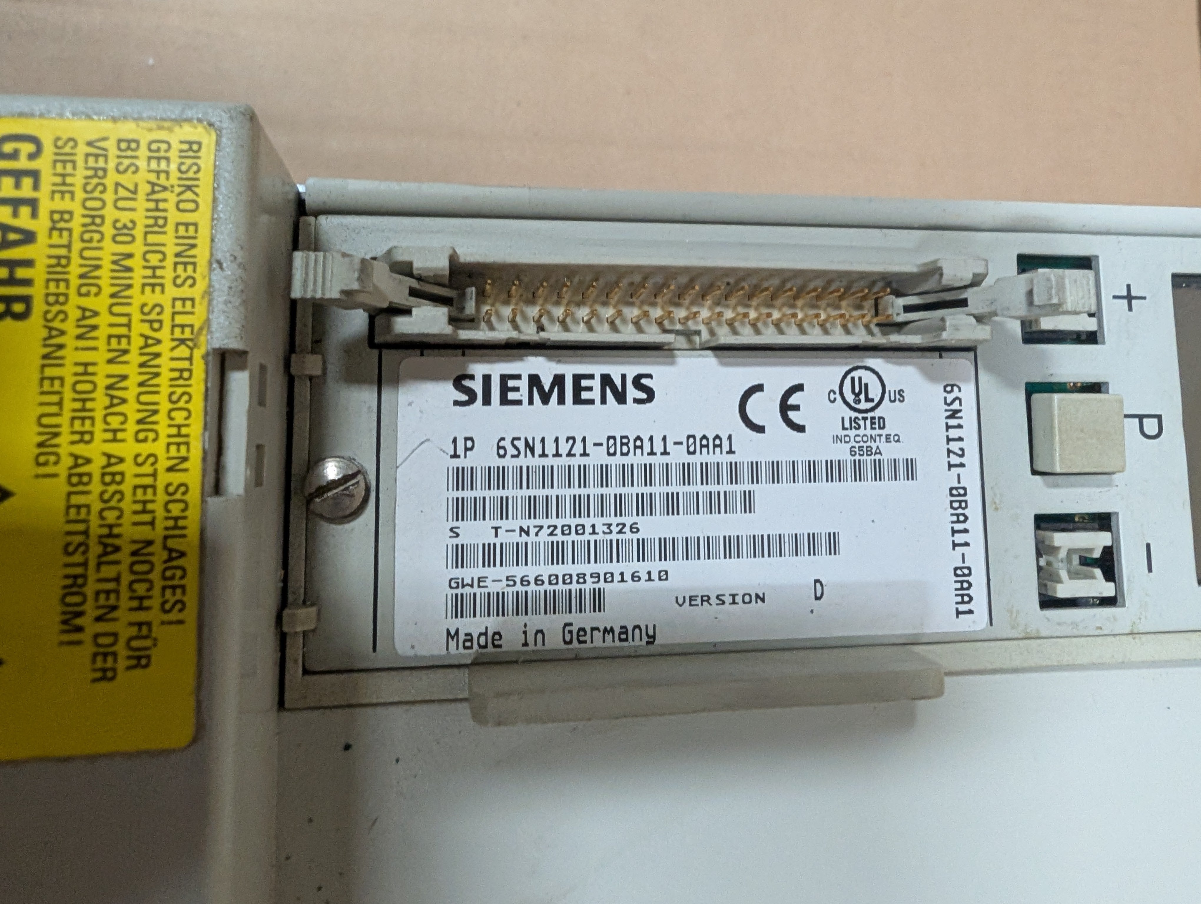 SIEMENS Simodrive 6SN1123-1AA00-0EA2 Ver. A, 6SN1121-0BA11-0AA1 Ver. D LT Module Used