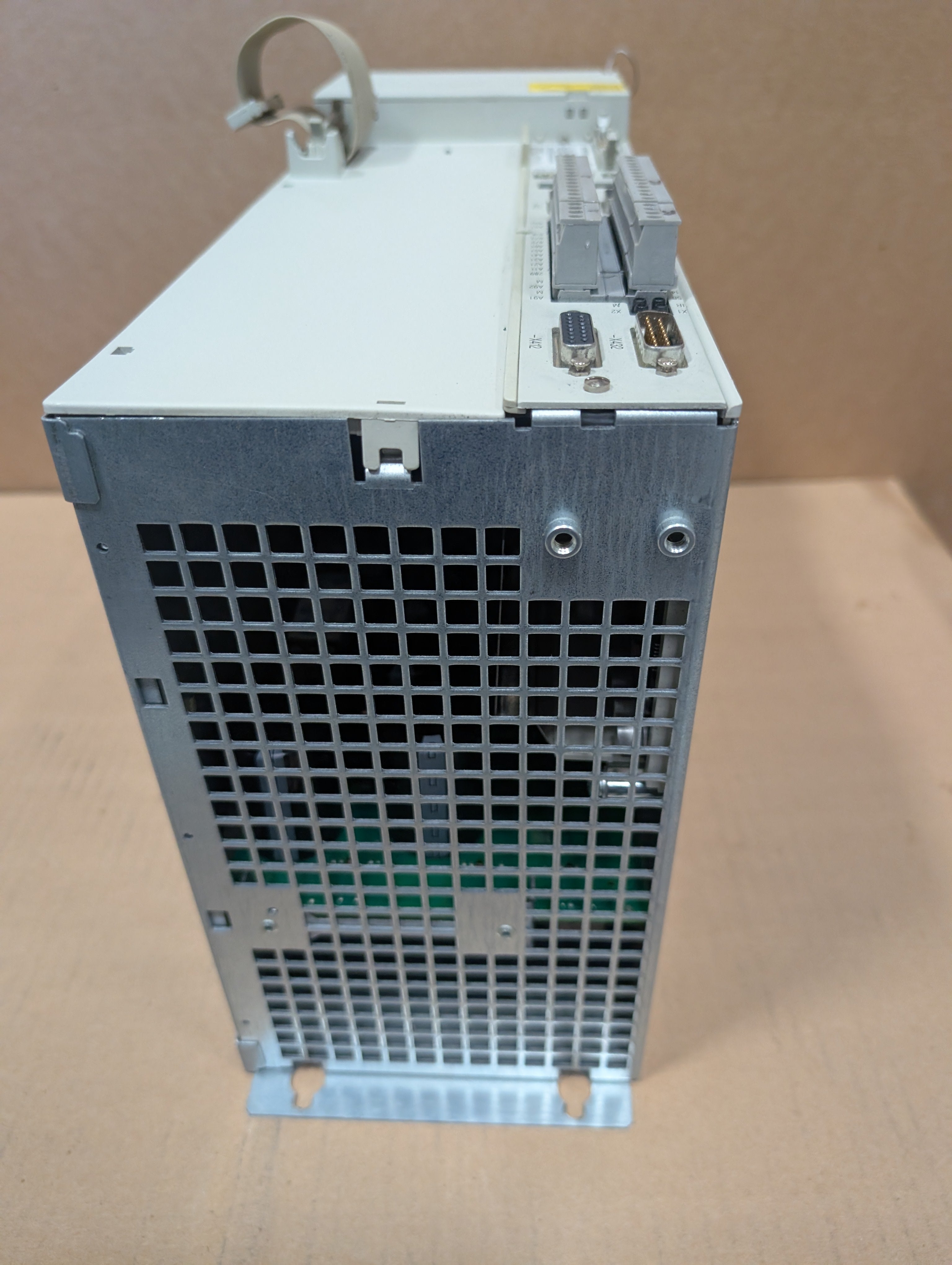 SIEMENS Simodrive 6SN1123-1AA00-0EA2 Ver. A, 6SN1121-0BA11-0AA1 Ver. D LT Module Used