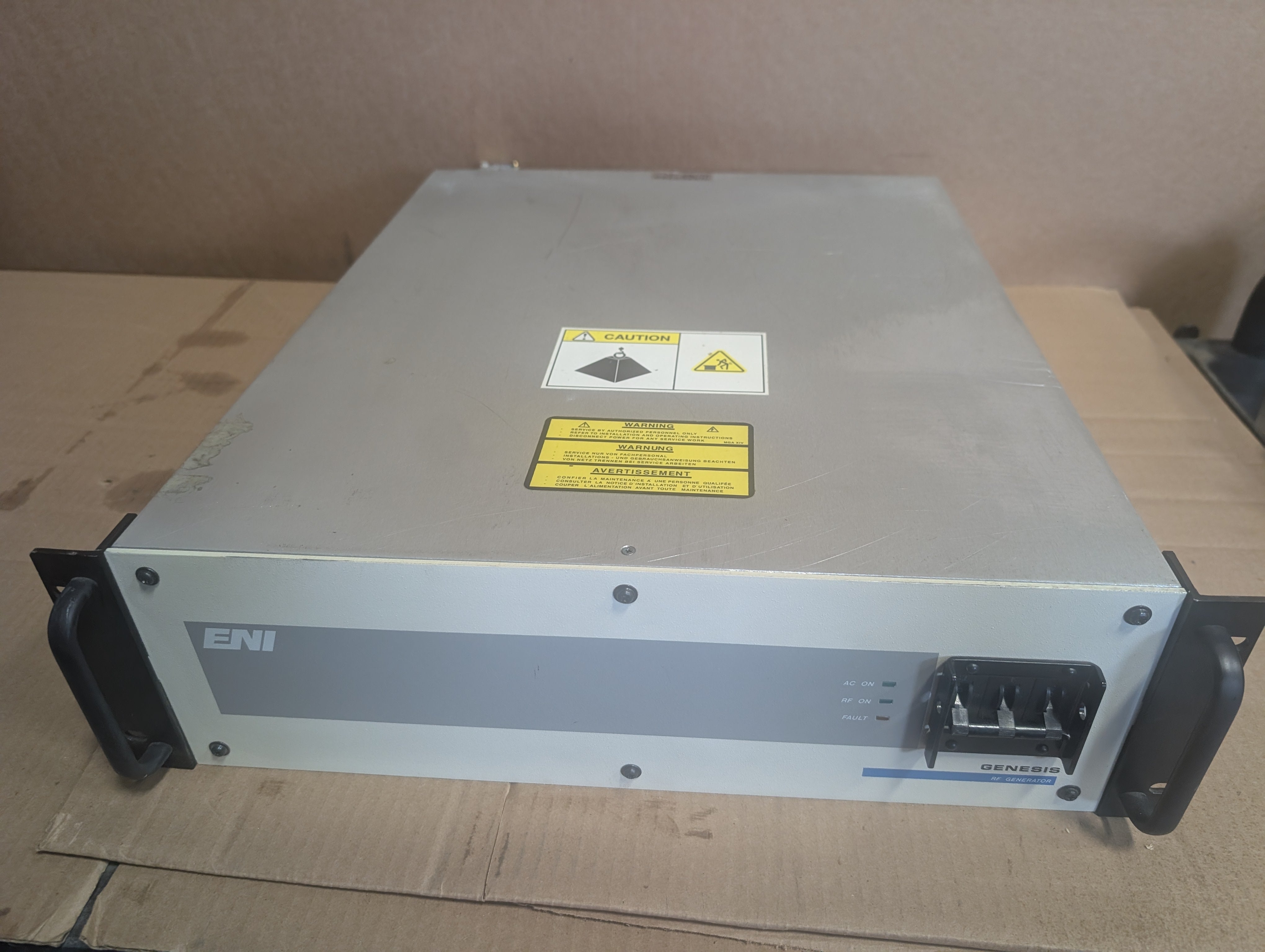 ENI Genesis GMW-25 RF Generator GW2502MA-81C001-L3 3-Phase 208V Used
