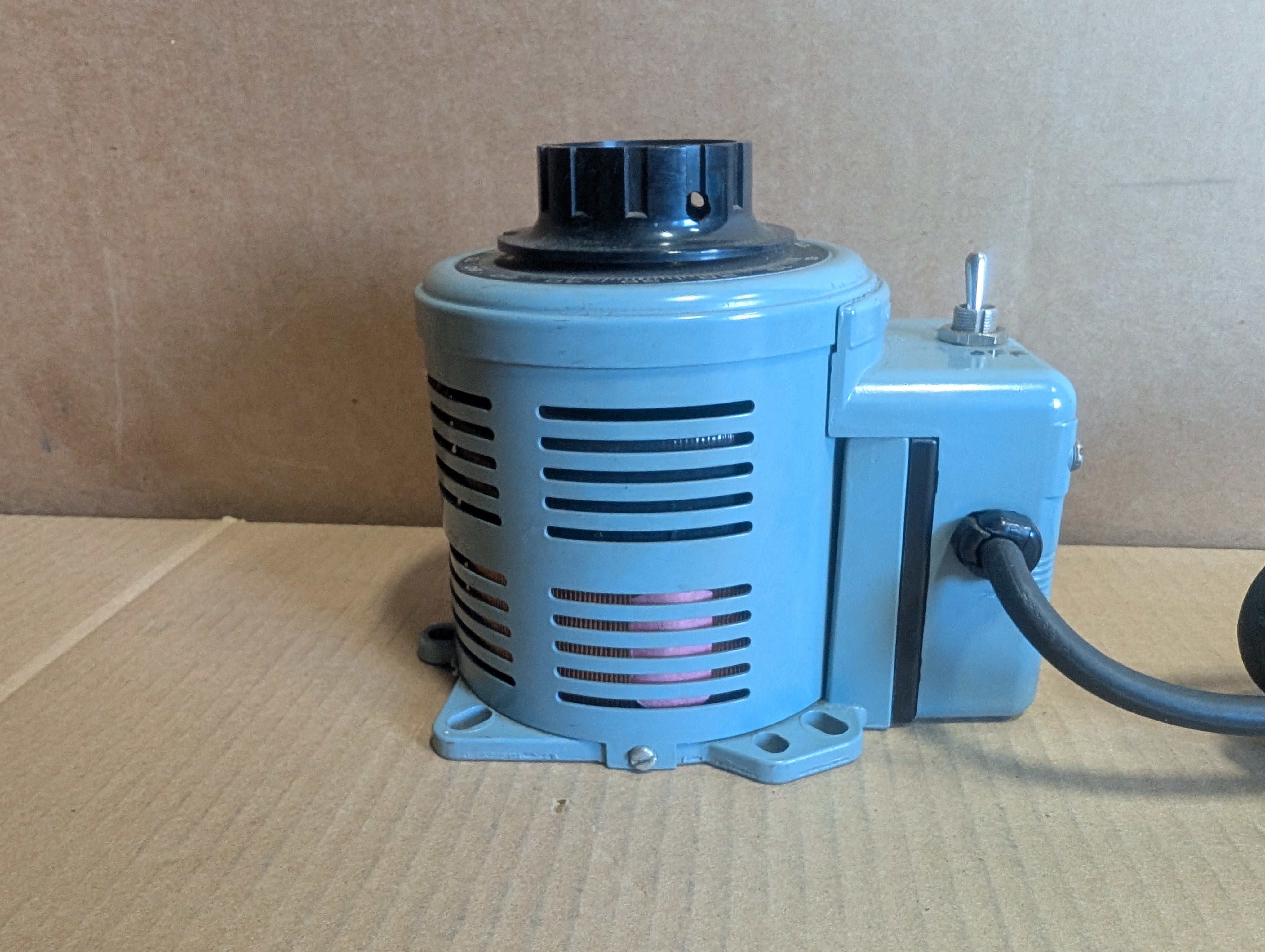 Superior Powerstat 3PN116C Variable Autotransformer 120V In 0-140V Out 10A Used