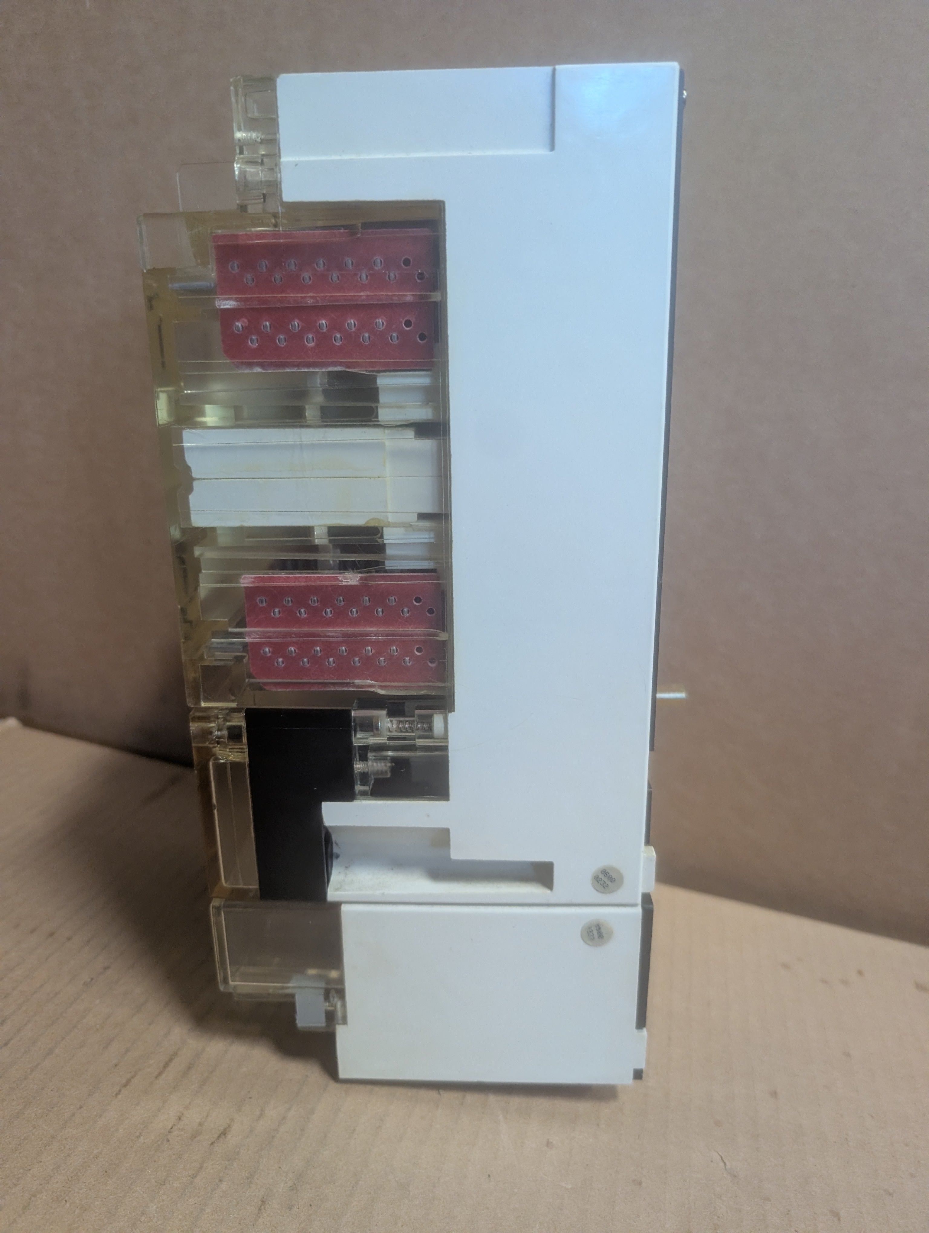 Moeller NZM9-250 Circuit Breaker 250A & ZM9-200-2400-OBI-CNA Instantaneous Trip