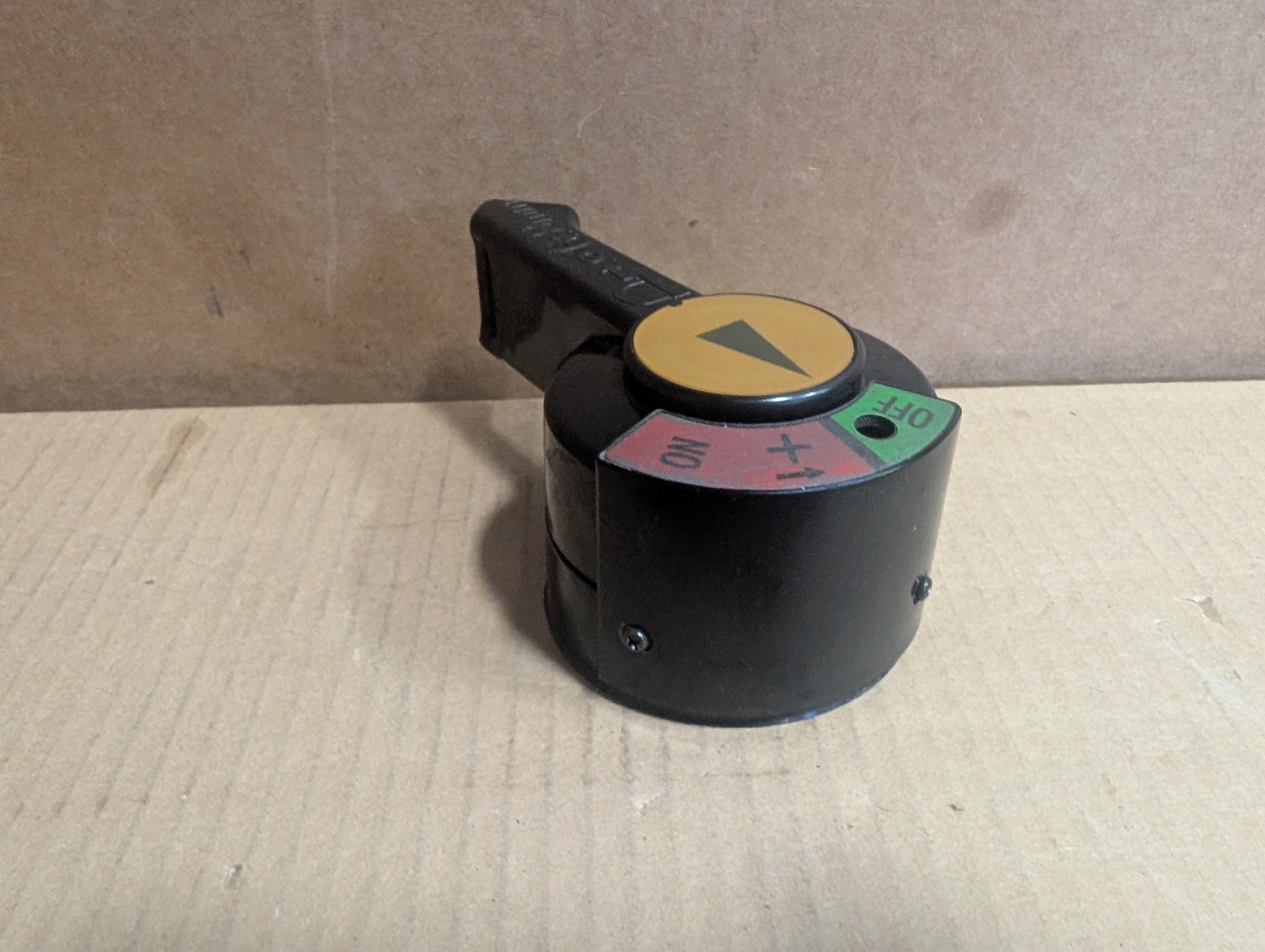 Moeller NZM9-250 Circuit Breaker Handle Used