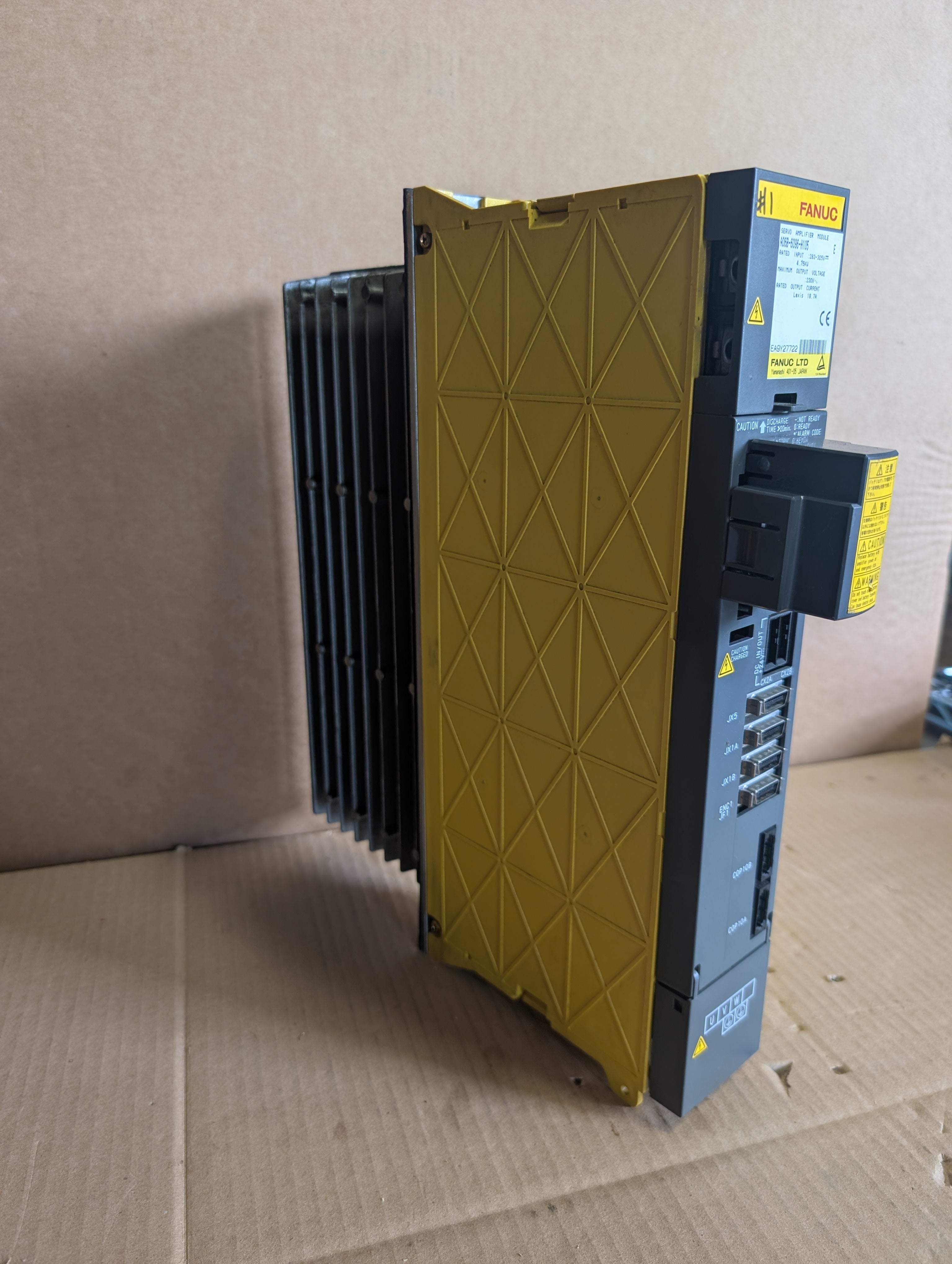 Fanuc A06B-6096-H105 E Servo Amplifier Module Used "NO BATTERY"