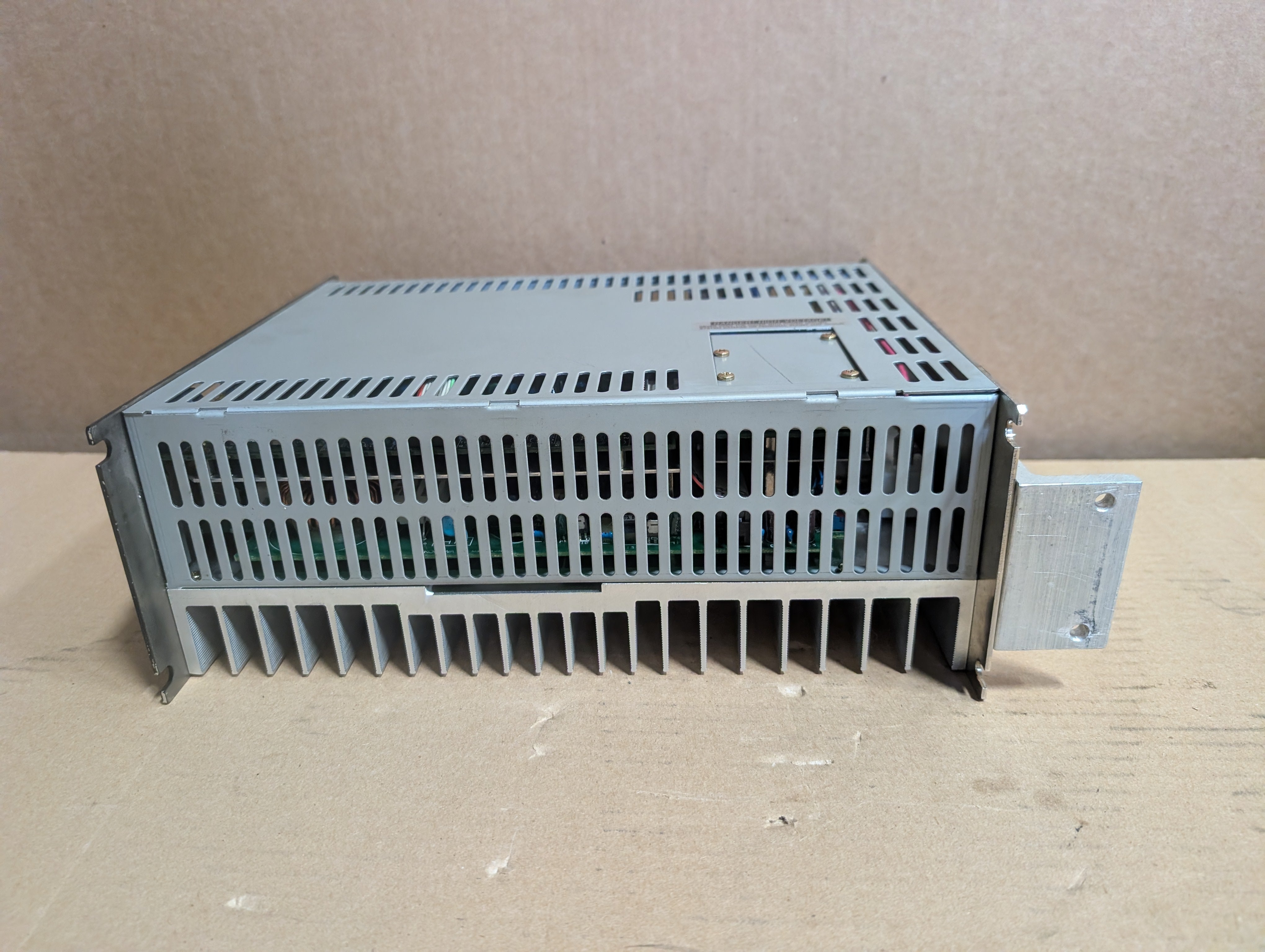 YOKOGAWA/PARKER SERVO DRIVE COMPUMOTOR DYNASERV DM-1015B-115, SD1015B62 Used